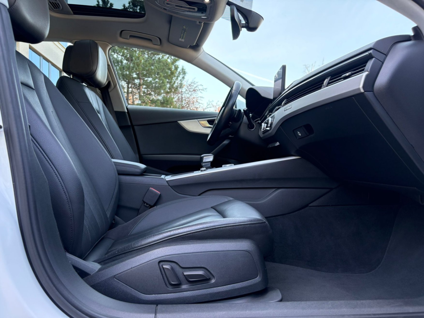/akmautomotiveltd/2017-Audi-A4-018805892402788738.jpg