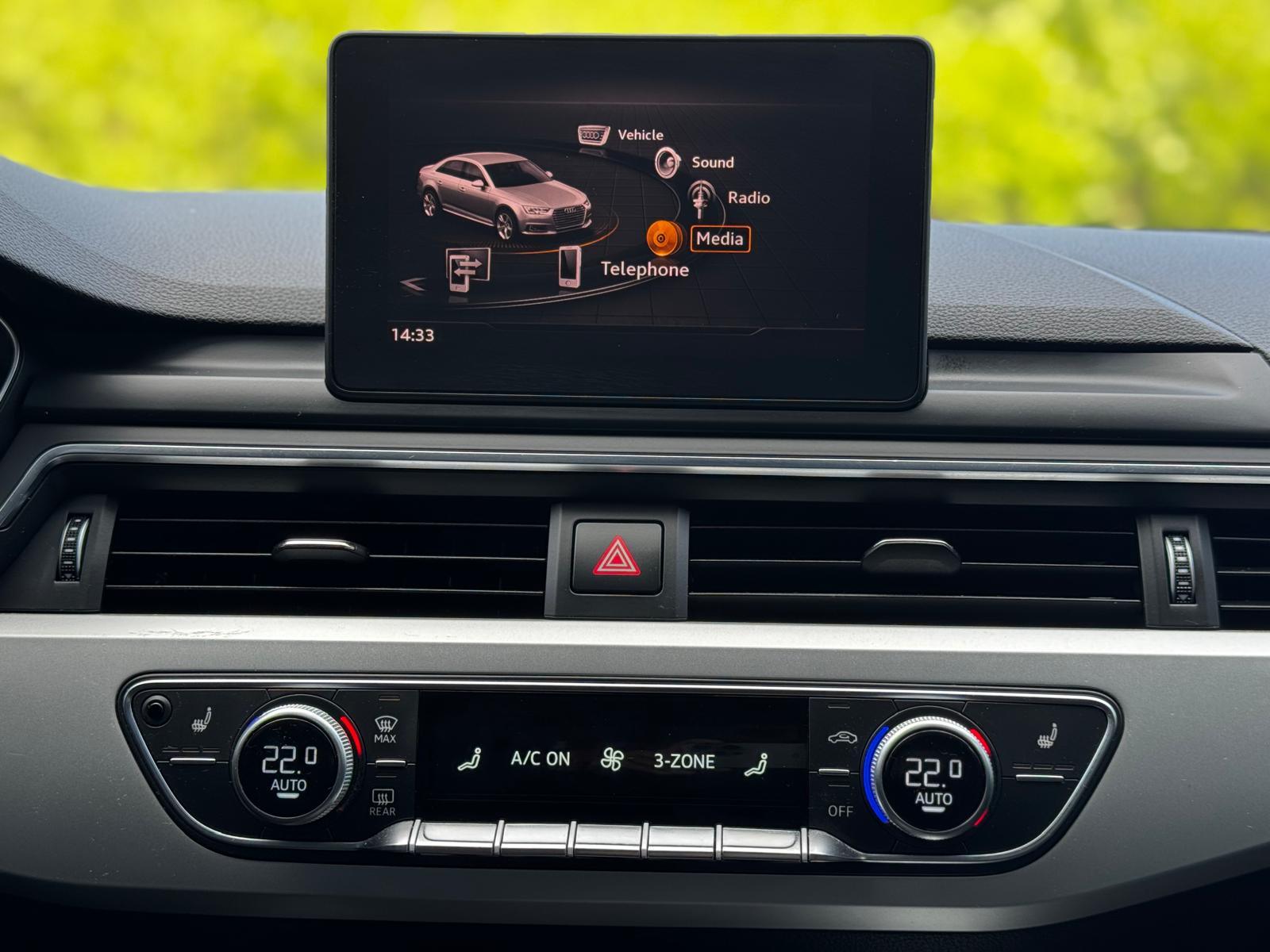 /akmautomotiveltd/2017-Audi-A4-04046749149177664.jpg
