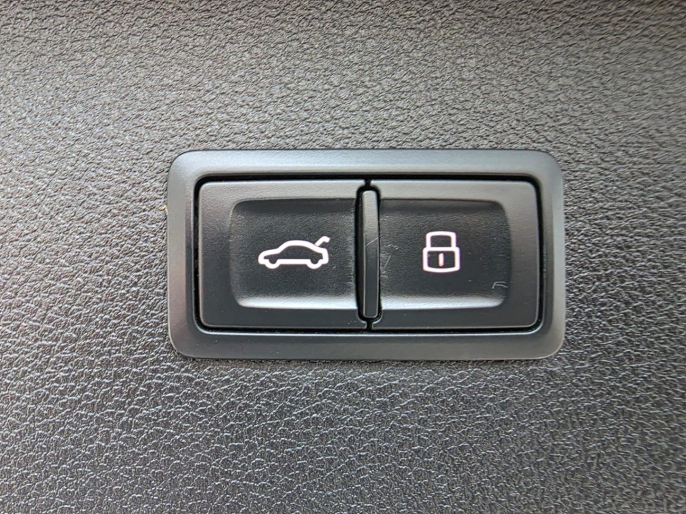 /akmautomotiveltd/2017-Audi-A7-08923853449480568.jpg