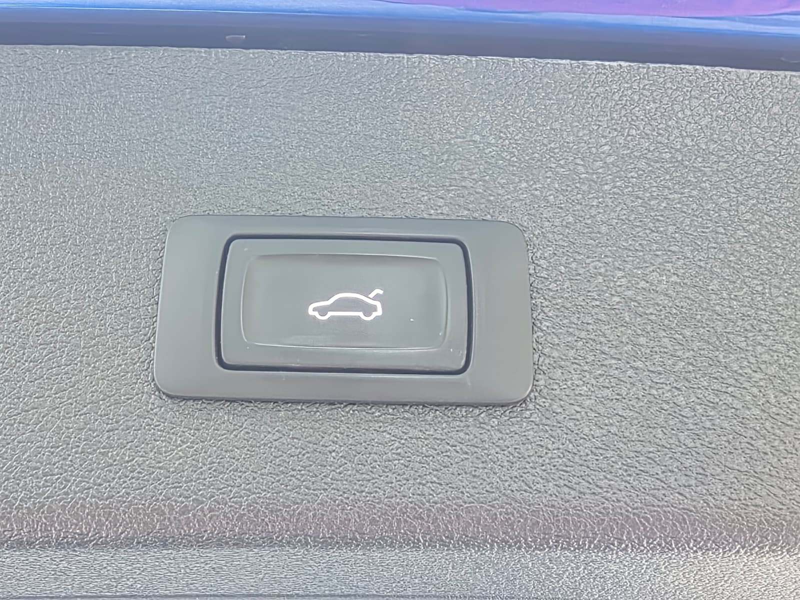 /akmautomotiveltd/2017-Audi-SQ5-11561026869220425.jpg