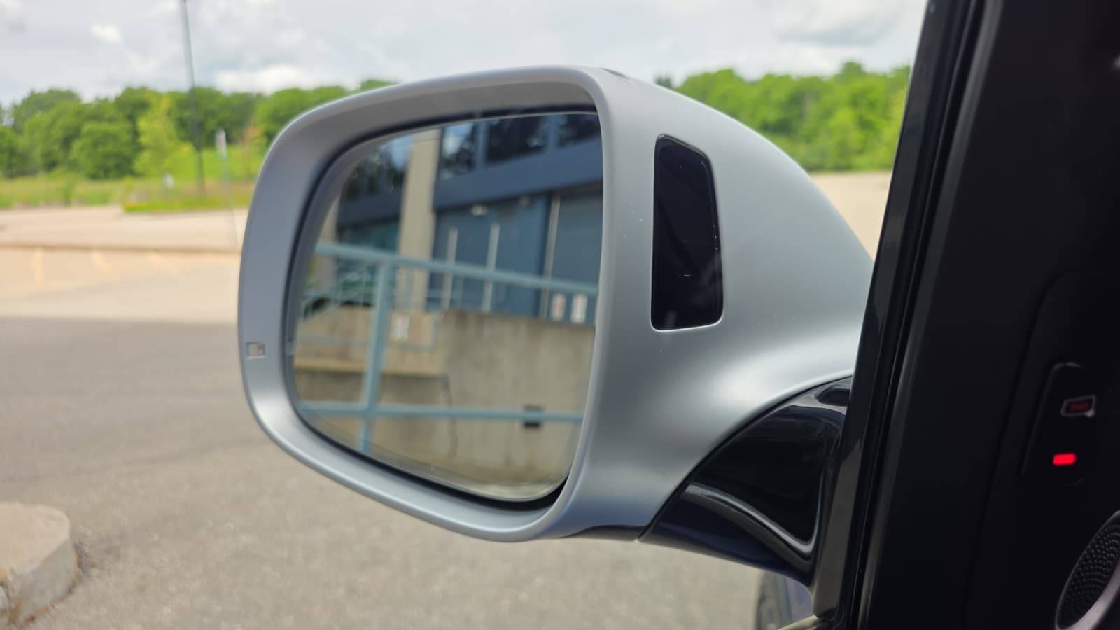 /akmautomotiveltd/2017-Audi-SQ5-2611022118378006.jpg