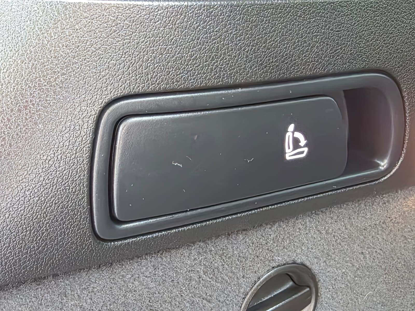 /akmautomotiveltd/2017-Audi-SQ5-7856350109030206.jpg