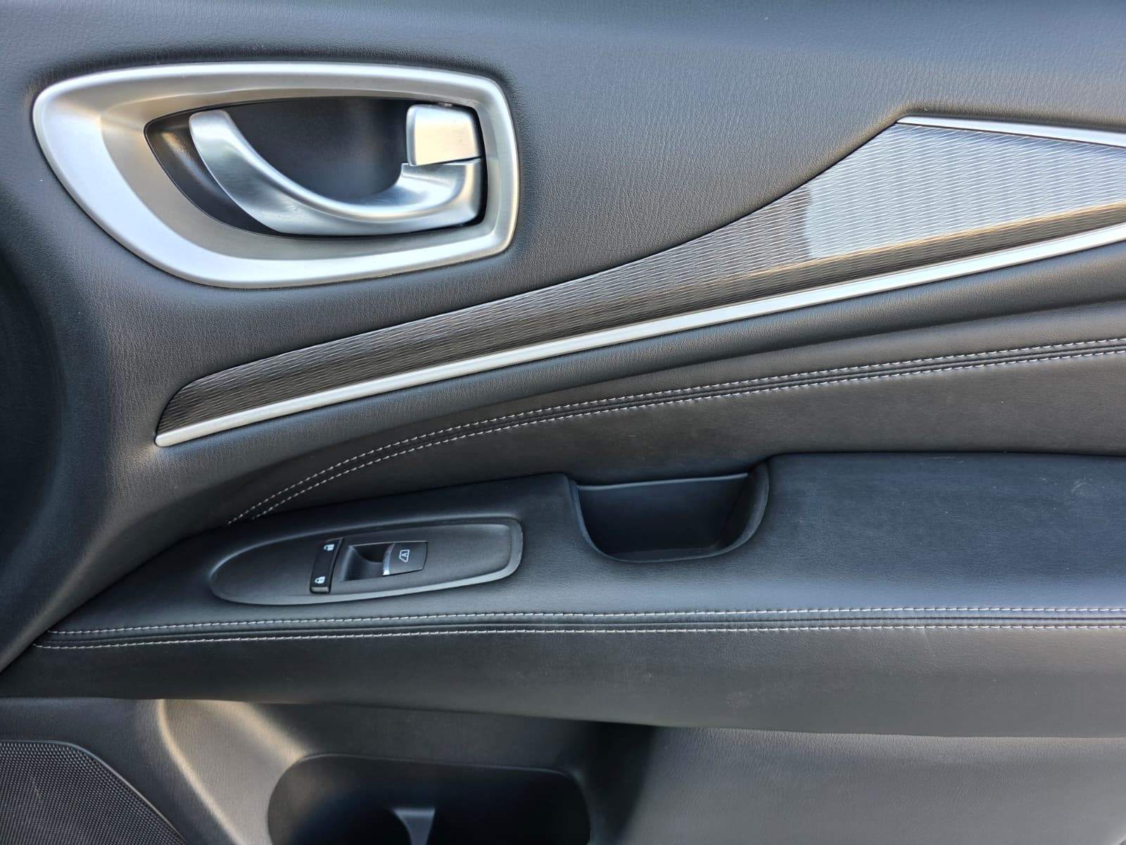 /akmautomotiveltd/2017-INFINITI-QX60-03236005705021494.jpg