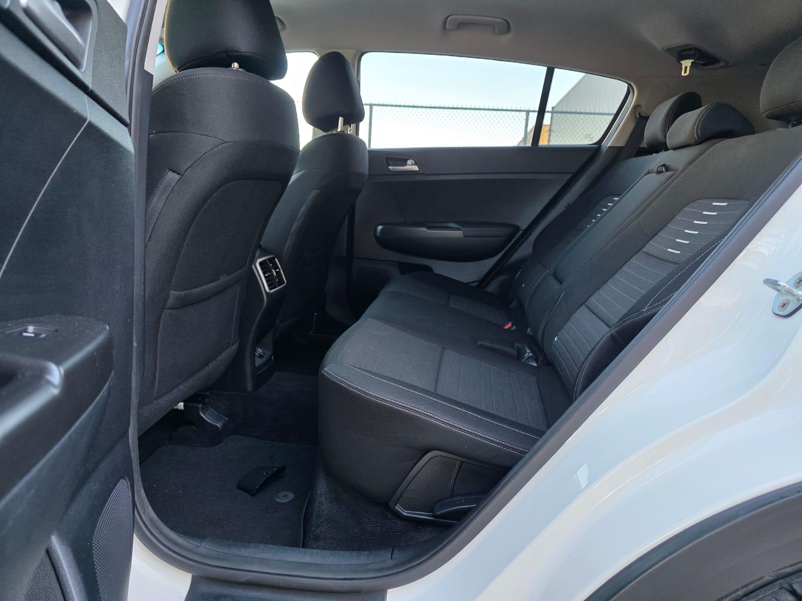 /akmautomotiveltd/2017-Kia-Sportage-4860015920239258.jpg