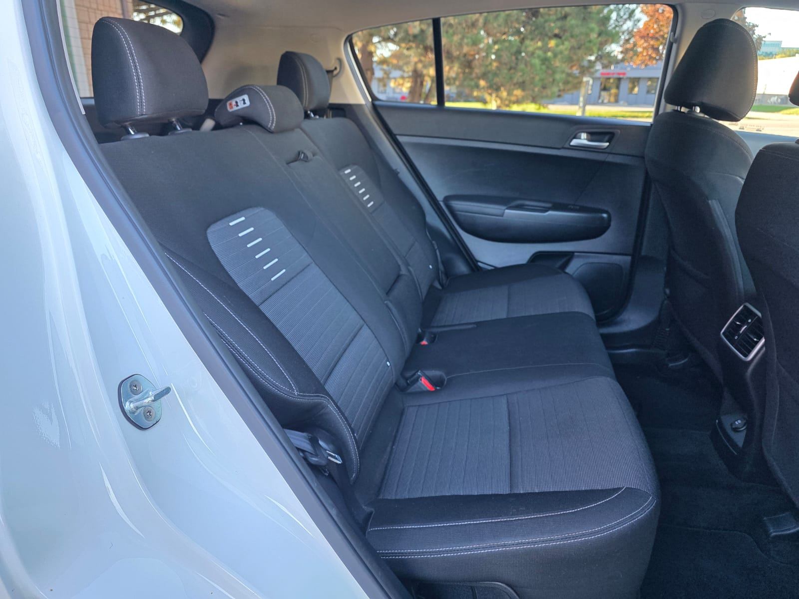 /akmautomotiveltd/2017-Kia-Sportage-4991334847257938.jpg