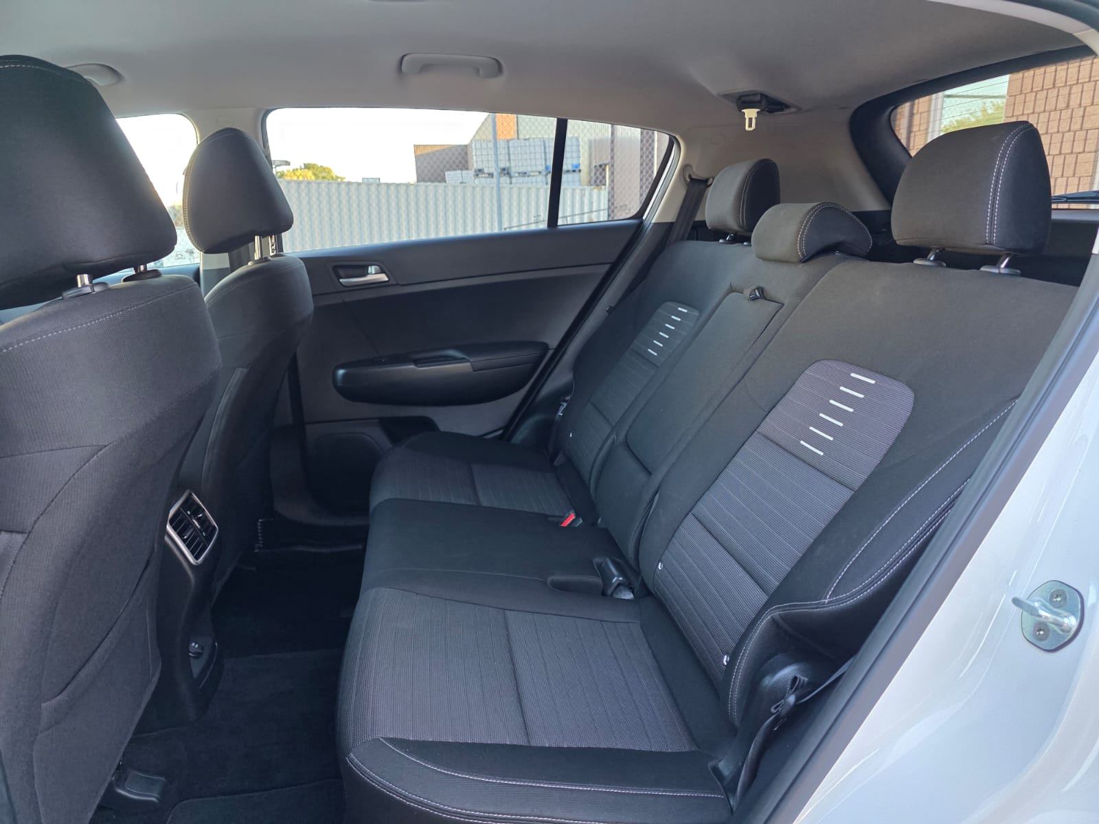 /akmautomotiveltd/2017-Kia-Sportage-6806821562610845.jpg