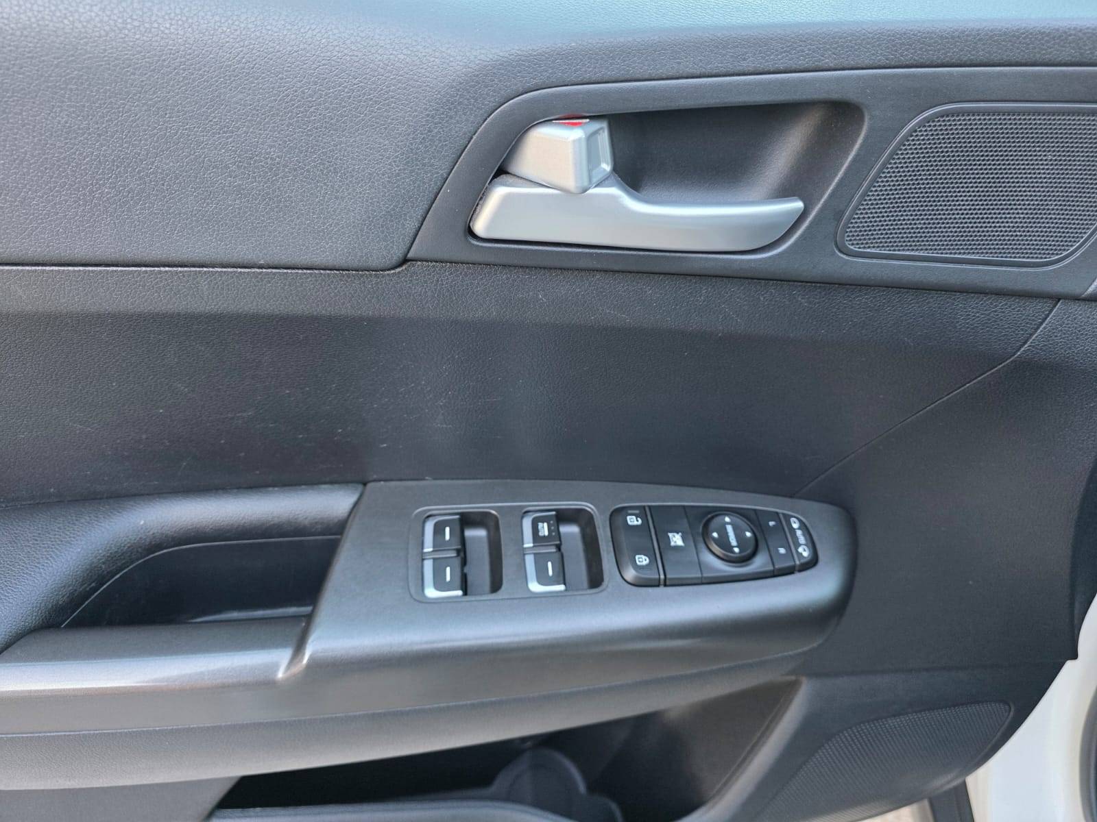 /akmautomotiveltd/2017-Kia-Sportage-7526744507186183.jpg