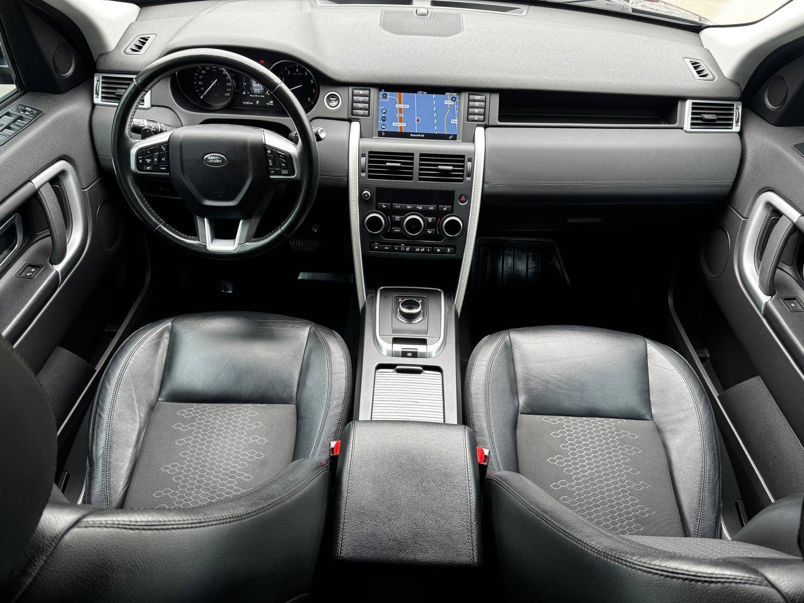 /akmautomotiveltd/2017-LandRover-DiscoverySport-22028450081695383.jpg
