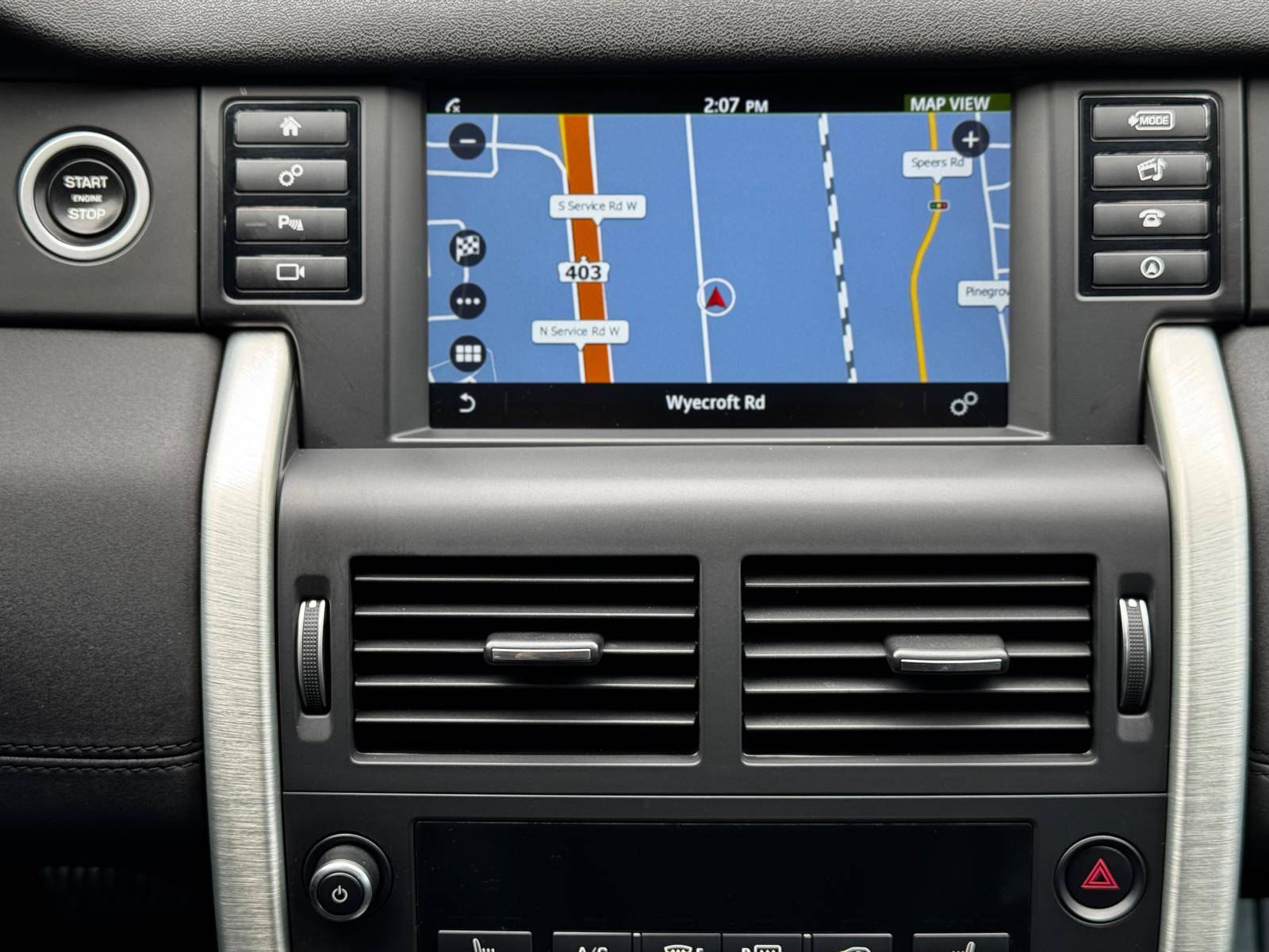 /akmautomotiveltd/2017-LandRover-DiscoverySport-5788326367725054.jpg