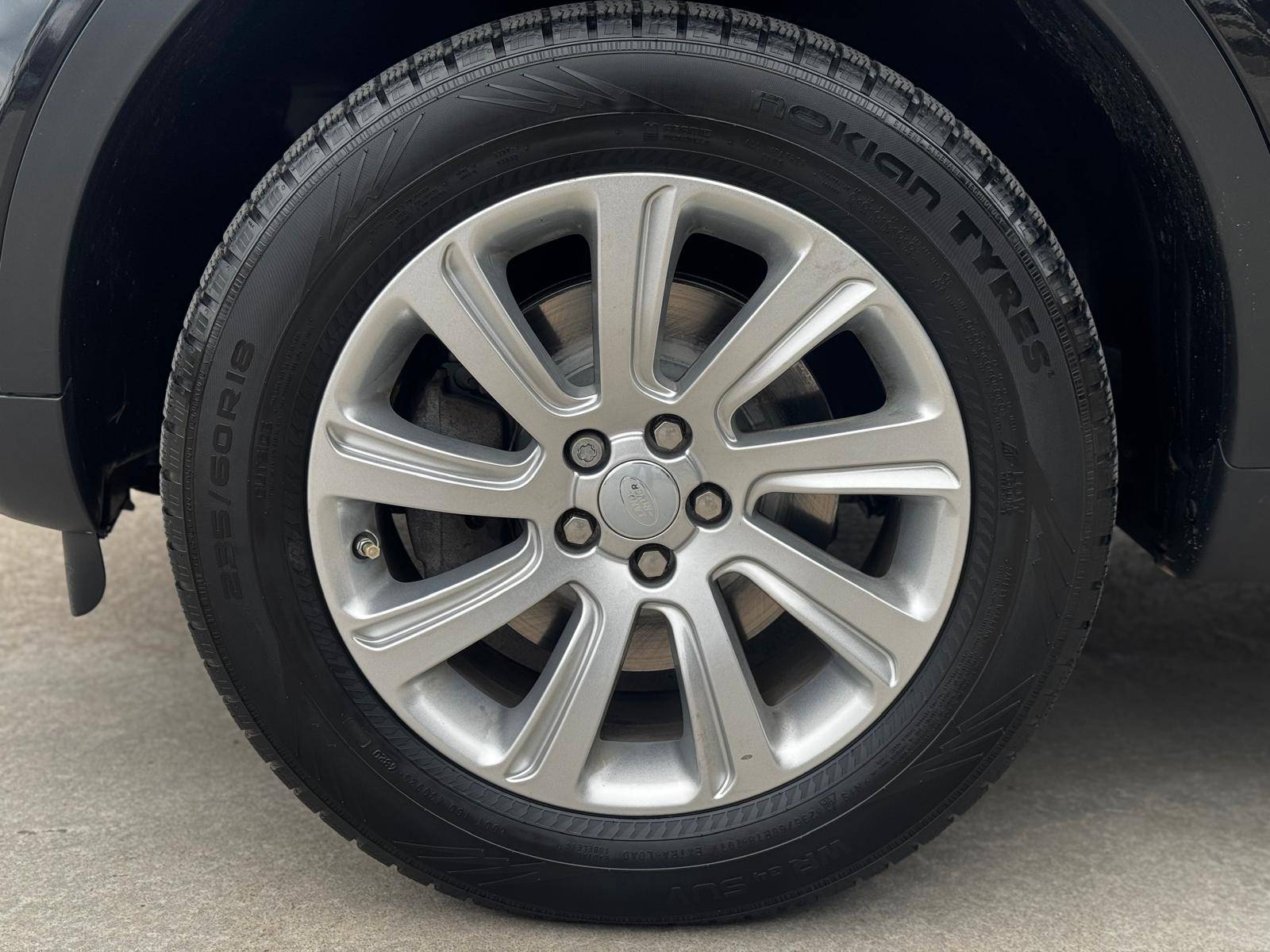 /akmautomotiveltd/2017-LandRover-DiscoverySport-7193466106788442.jpg