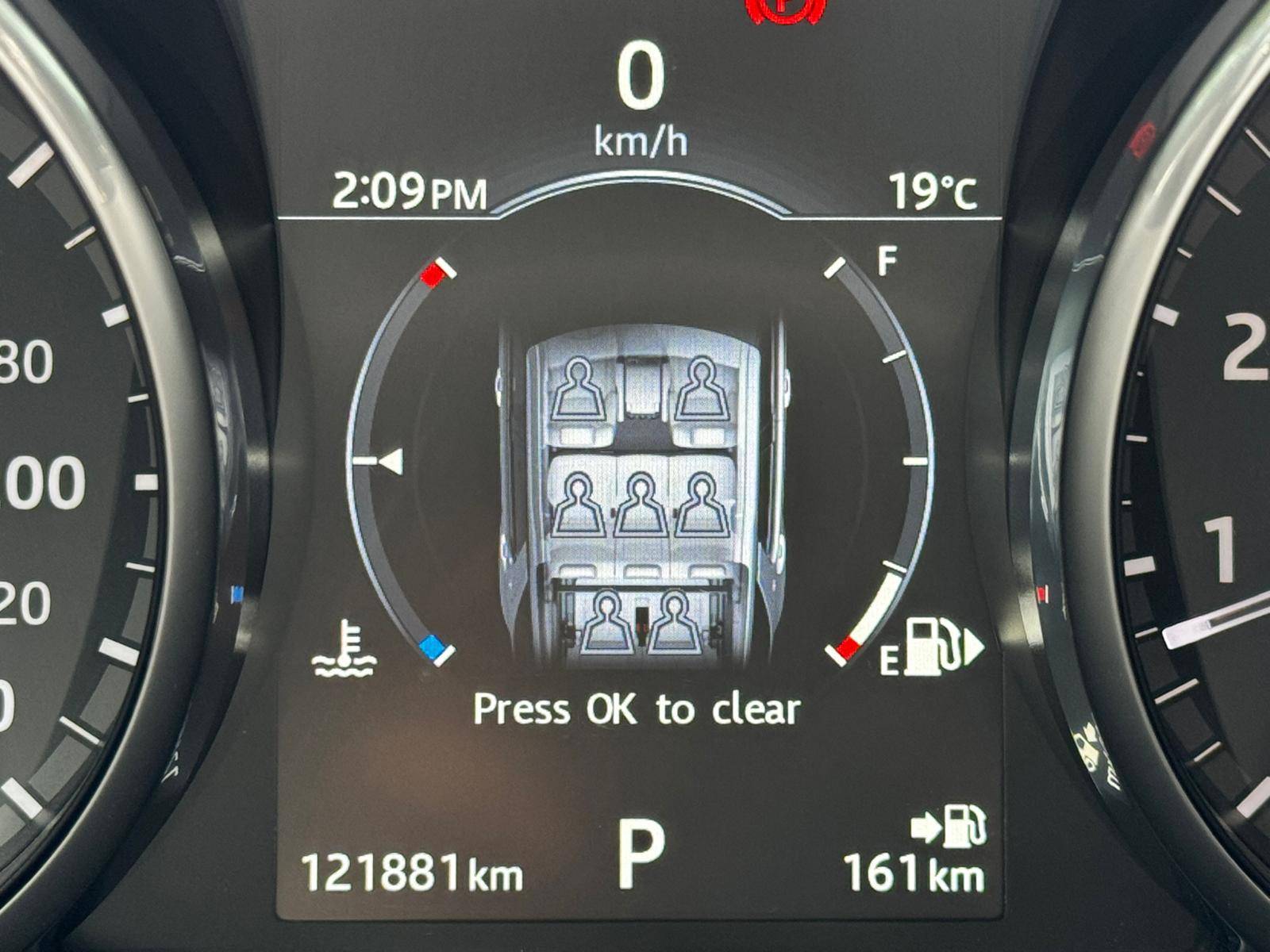 /akmautomotiveltd/2017-LandRover-DiscoverySport-7847709984166769.jpg