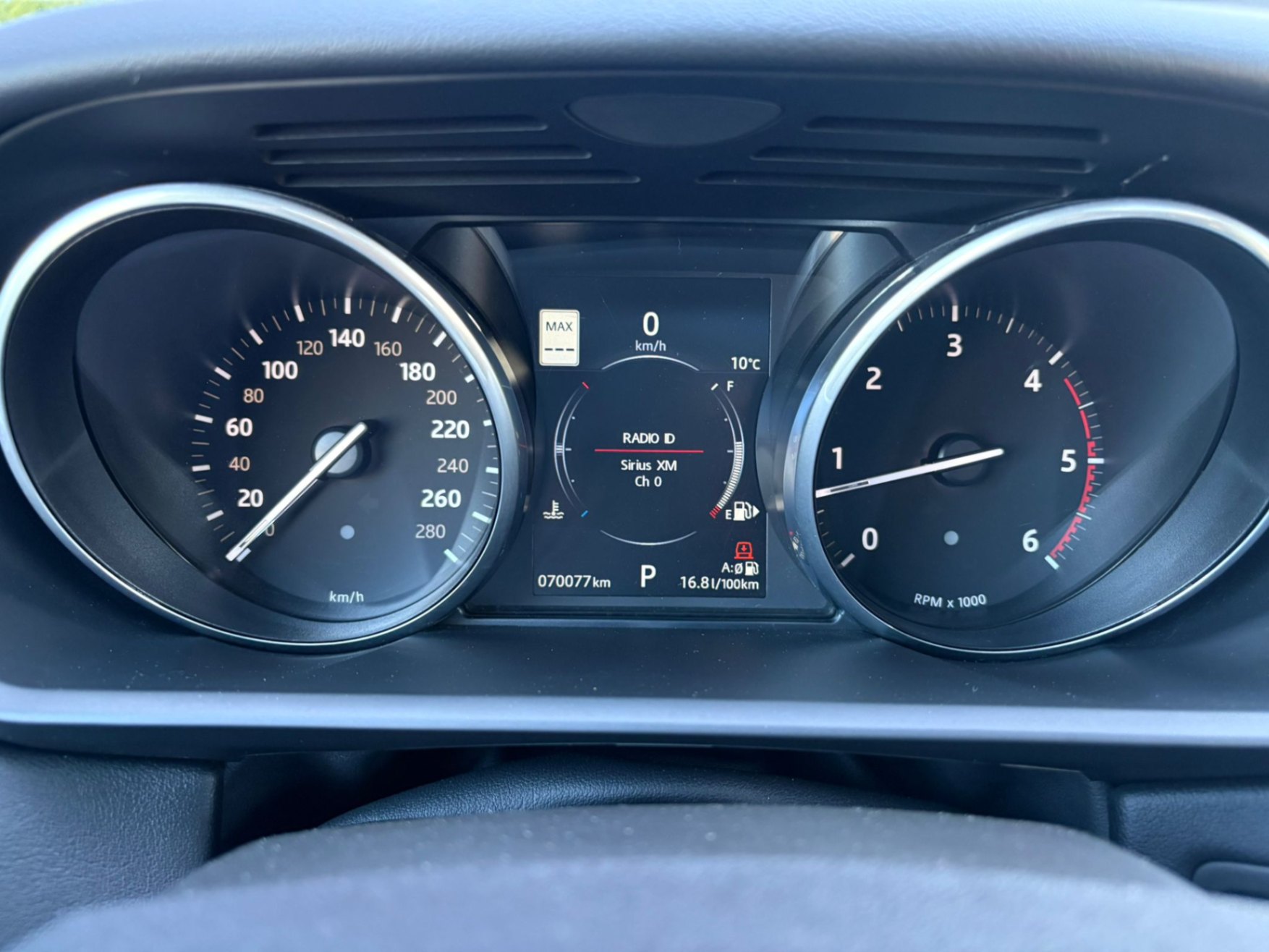 /akmautomotiveltd/2017-LandRover-RangeRover-31328496867902444.jpg