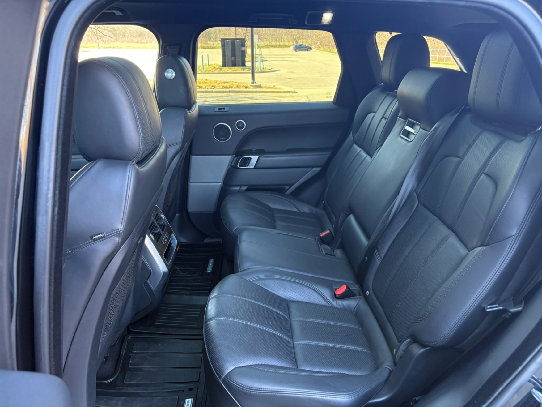 /akmautomotiveltd/2017-LandRover-RangeRover-684990065135501.jpg