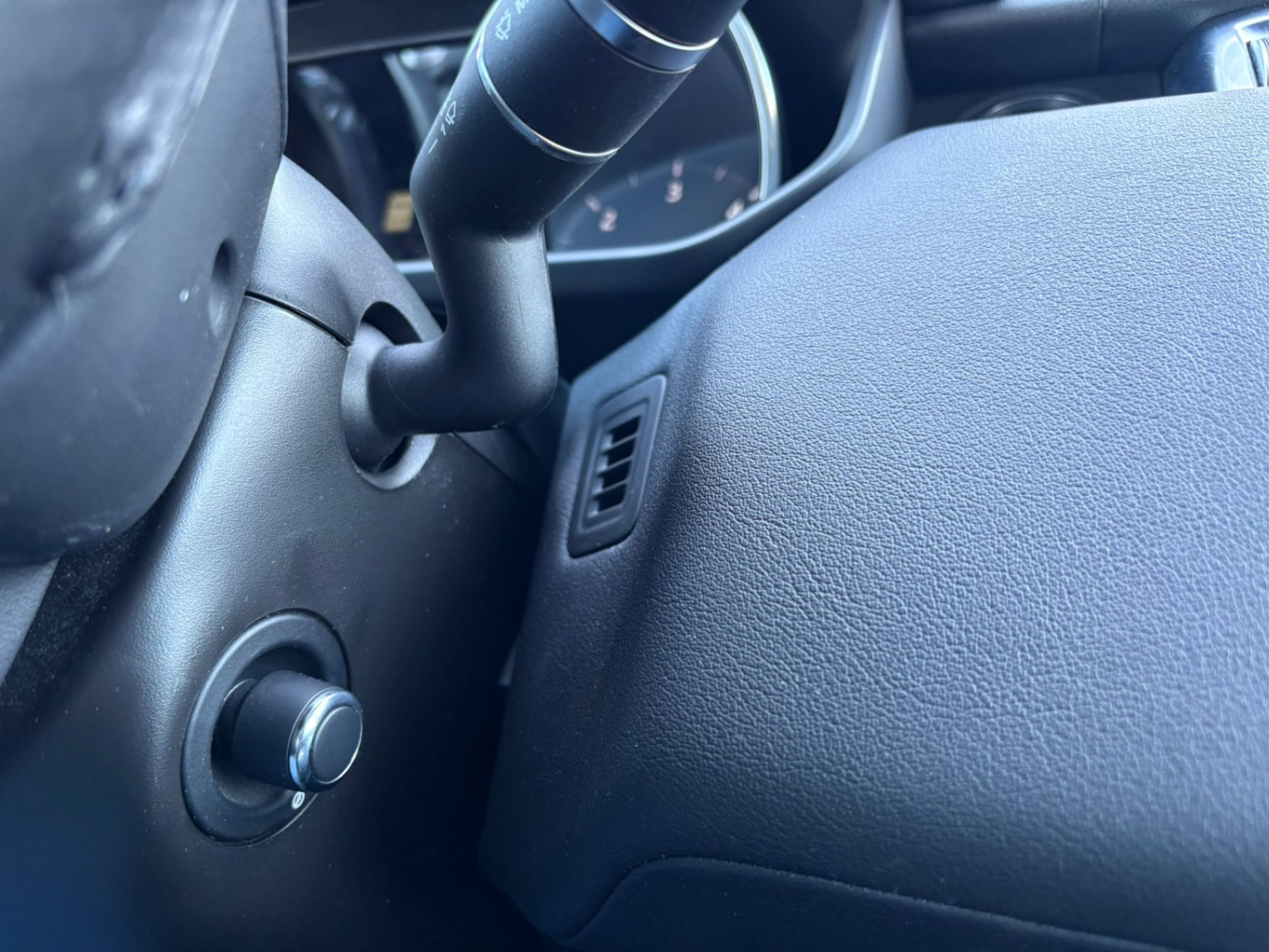 /akmautomotiveltd/2017-LandRover-RangeRover-8808491150253512.jpg