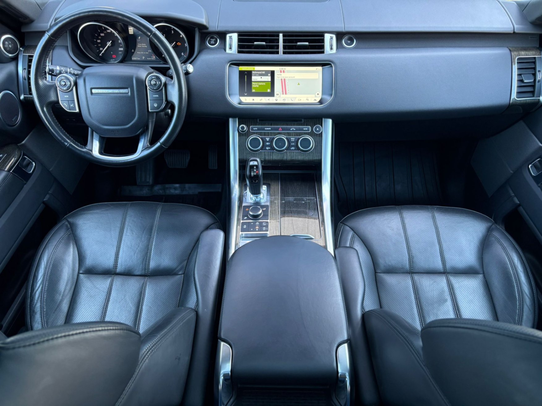 /akmautomotiveltd/2017-LandRover-RangeRover-8848489080542201.jpg
