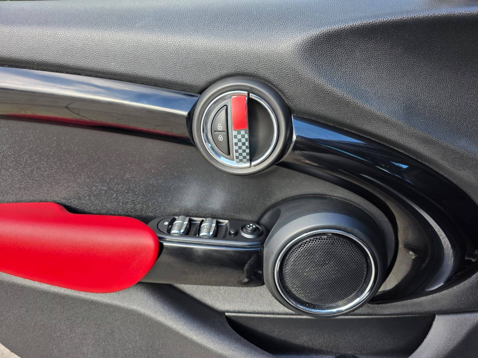 /akmautomotiveltd/2017-MINI-Cooper5-12226176541802691.jpg