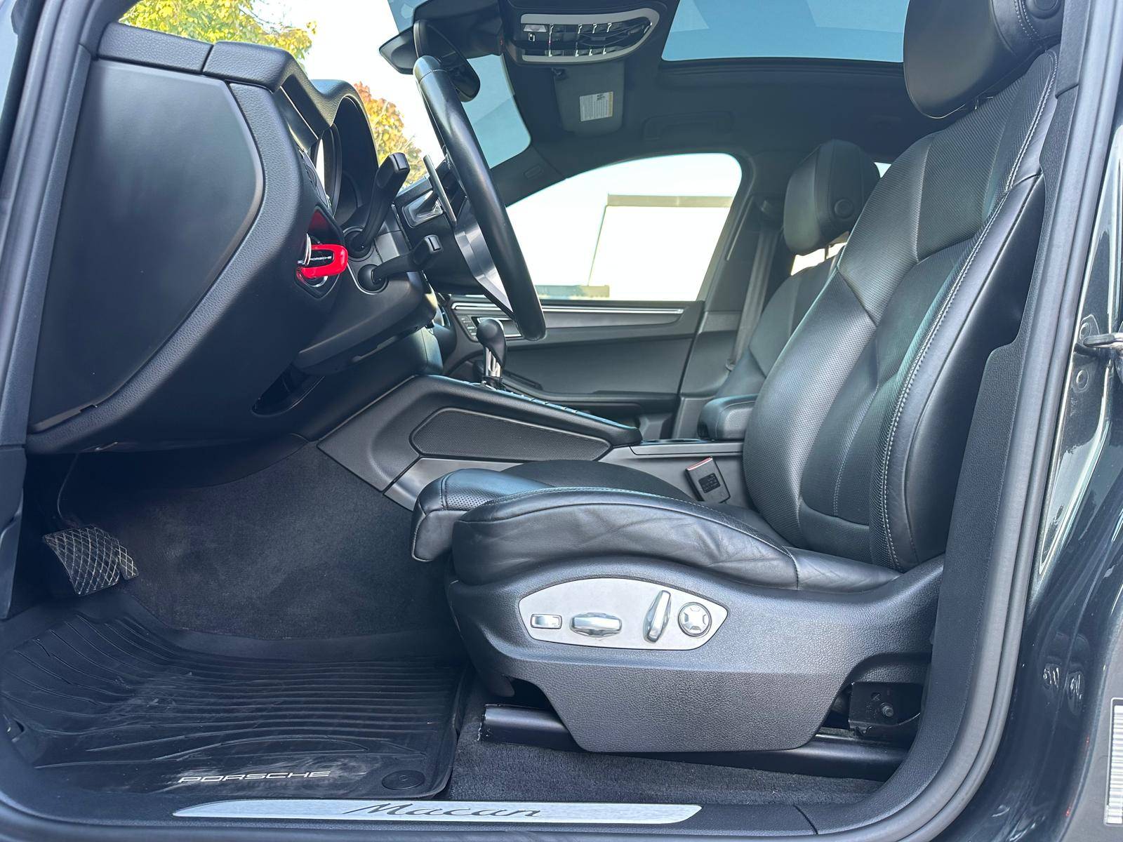 /akmautomotiveltd/2017-Porsche-Macan-04145877116647623.jpg