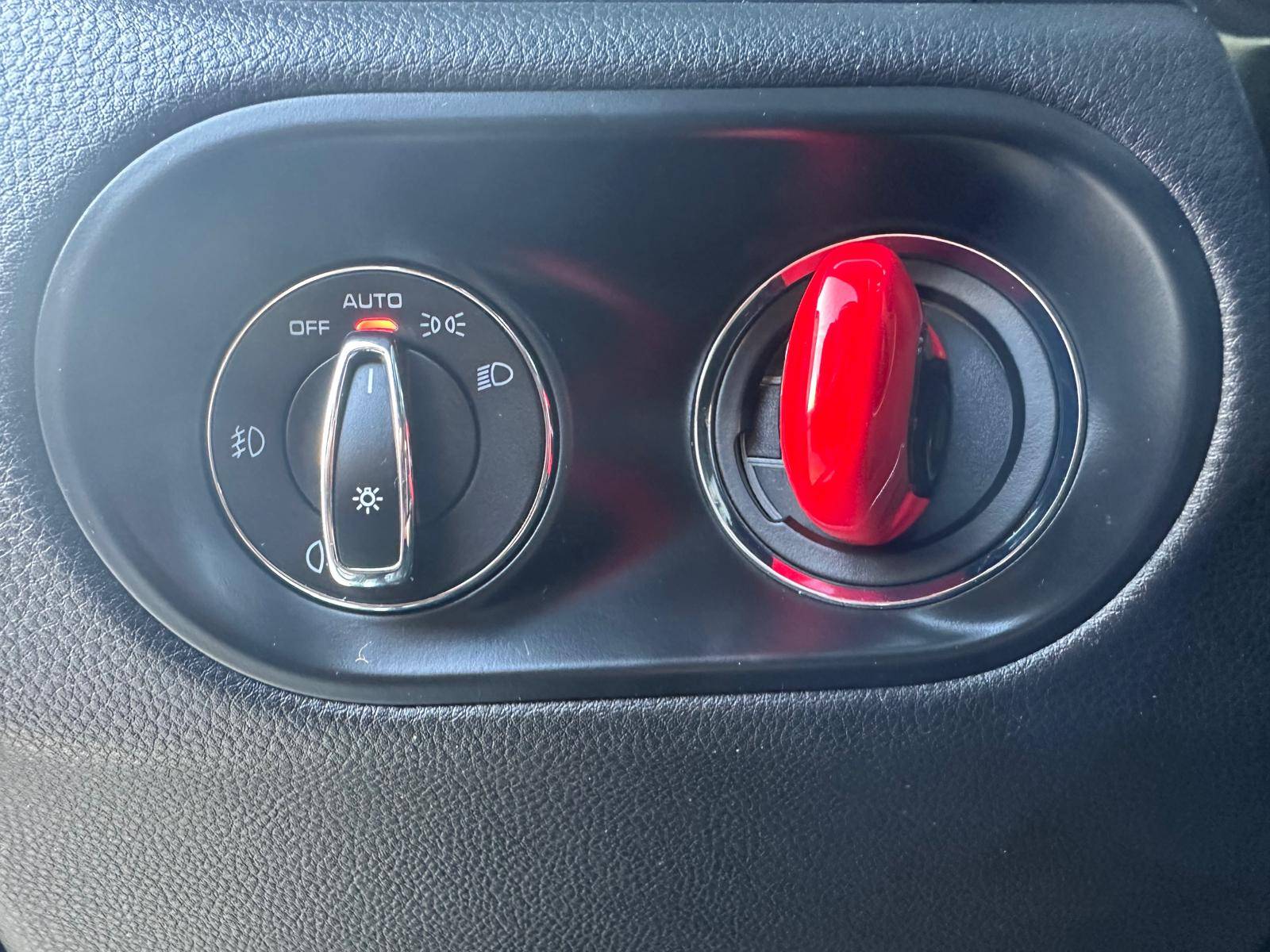 /akmautomotiveltd/2017-Porsche-Macan-3303040442789653.jpg