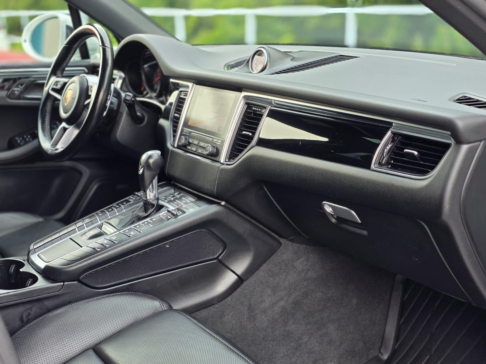 /akmautomotiveltd/2017-Porsche-Macan-7372173594322058.jpg