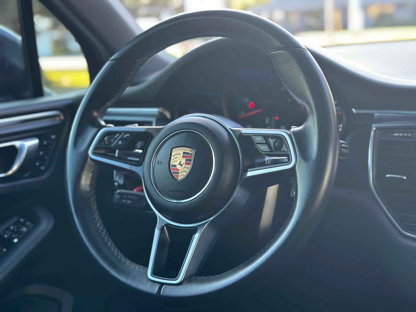 /akmautomotiveltd/2017-Porsche-Macan-9678777499594804.jpg