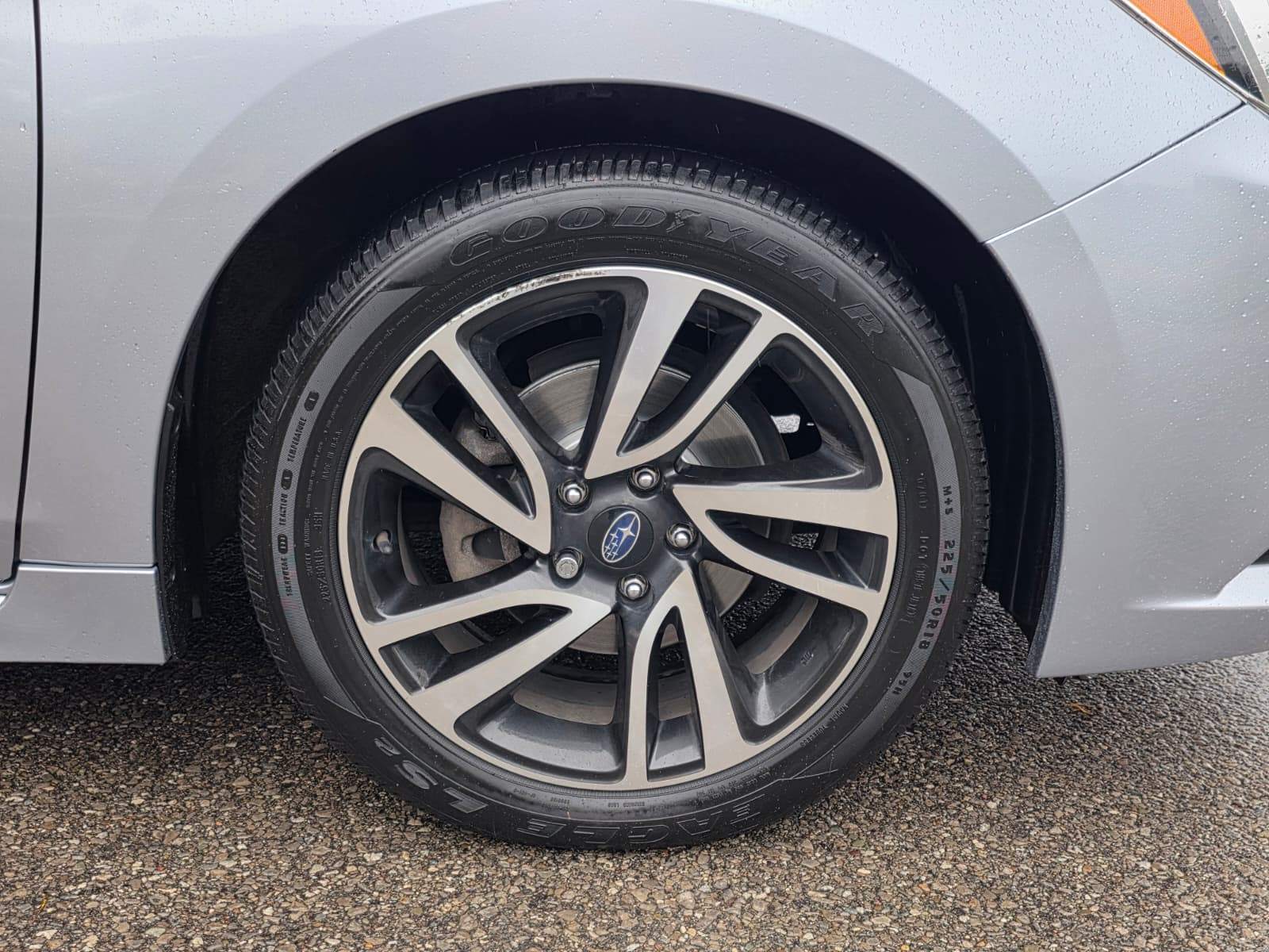 /akmautomotiveltd/2017-Subaru-Legacy-40359198085667103.jpg