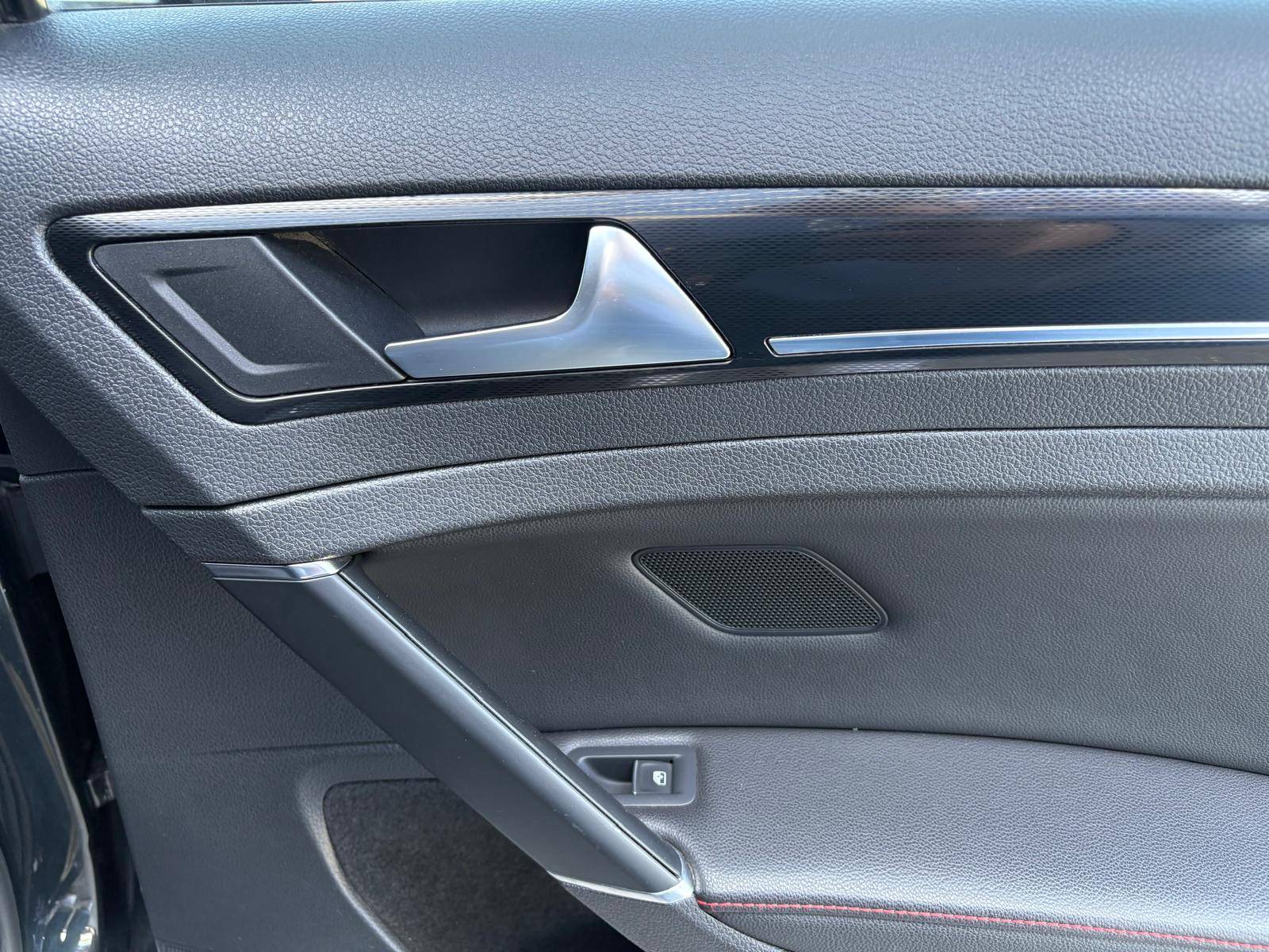 /akmautomotiveltd/2017-Volkswagen-GolfGTI-1911710725580109.jpg