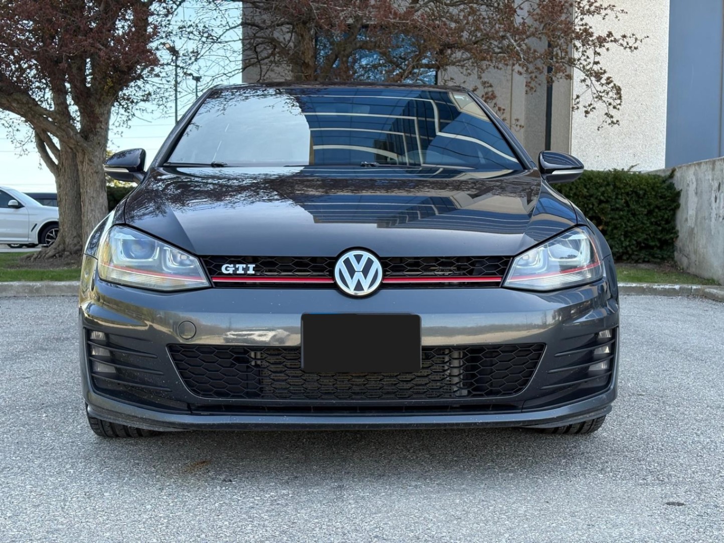 /akmautomotiveltd/2017-Volkswagen-GolfGTI-5079549474143443.jpg