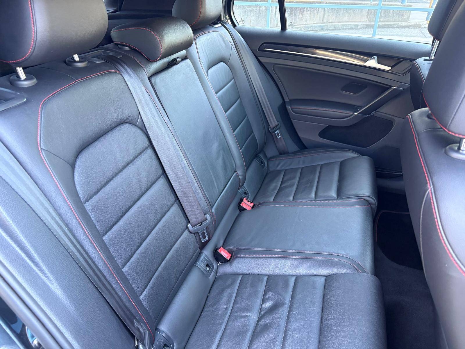 /akmautomotiveltd/2017-Volkswagen-GolfGTI-6725902971509778.jpg