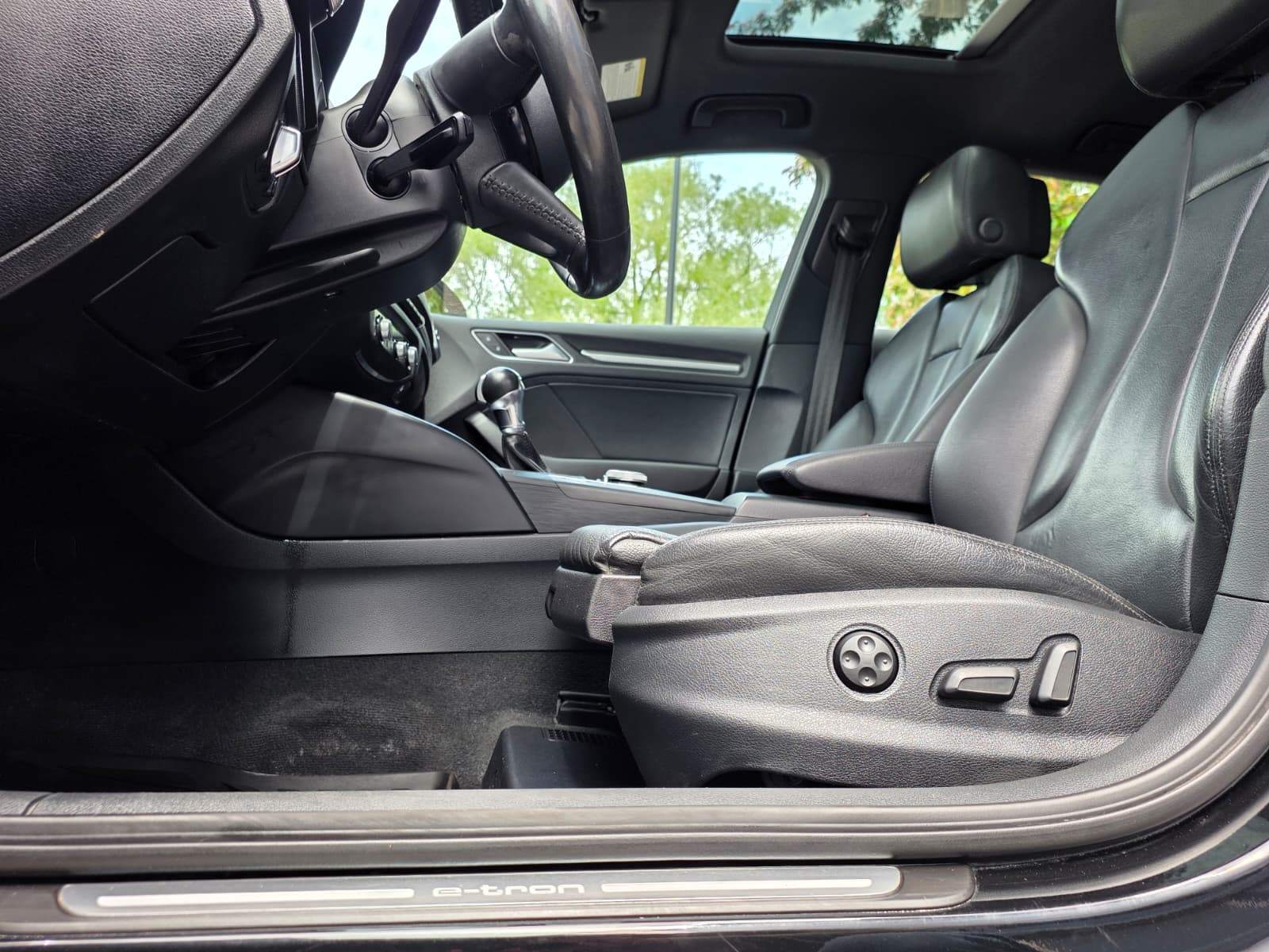 /akmautomotiveltd/2018-Audi-A3Sportback-8567333289887753.jpg
