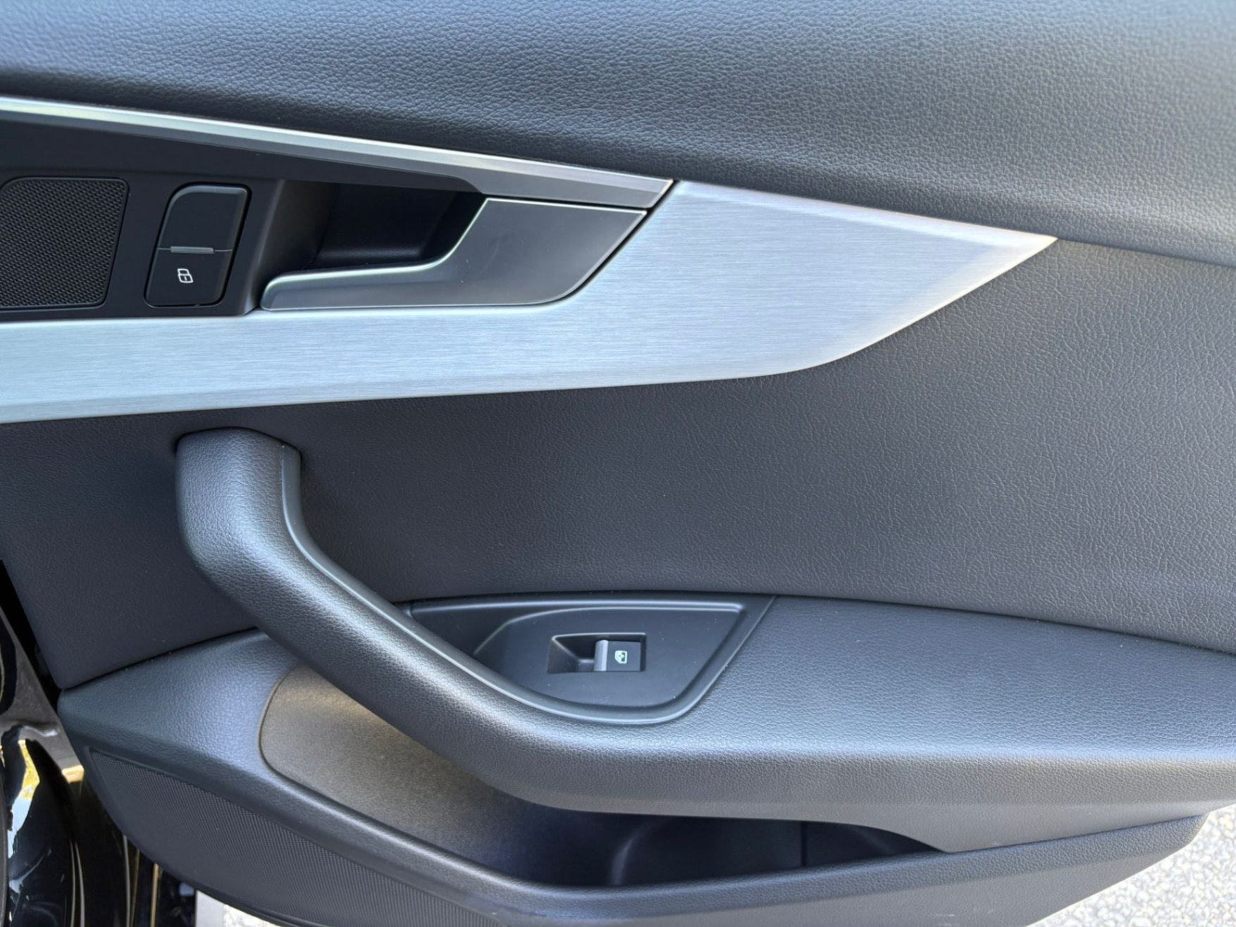 /akmautomotiveltd/2018-Audi-A5Sportback-5362608175037926.jpg