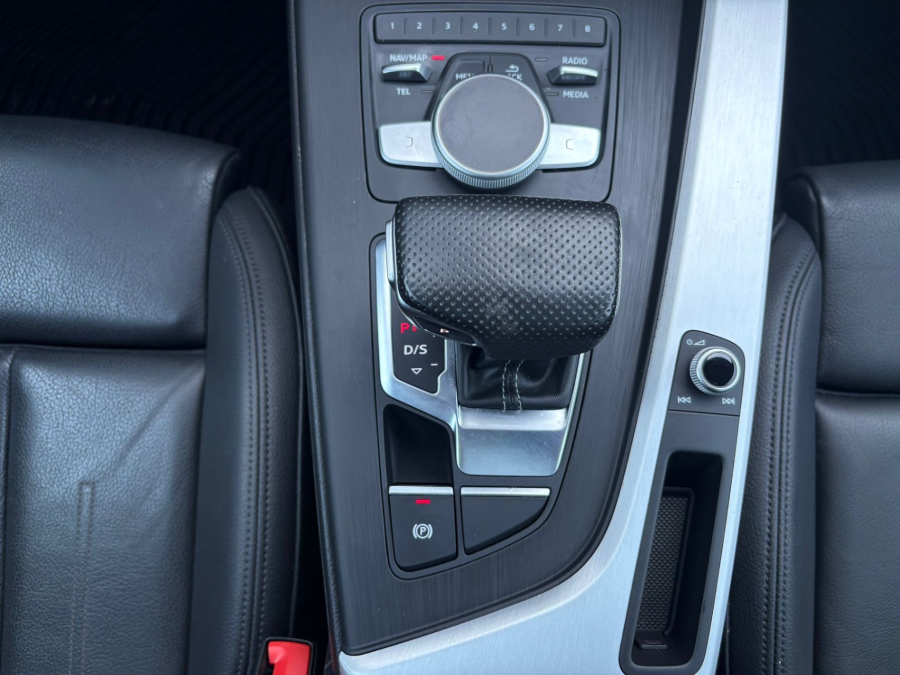 /akmautomotiveltd/2018-Audi-A5Sportback-5600193071238637.jpg