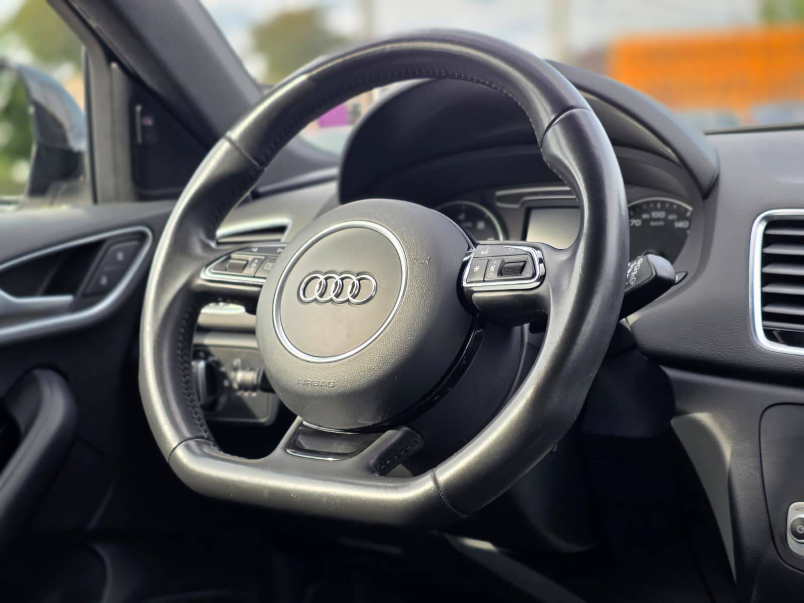 /akmautomotiveltd/2018-Audi-Q3-42405575691686836.jpg