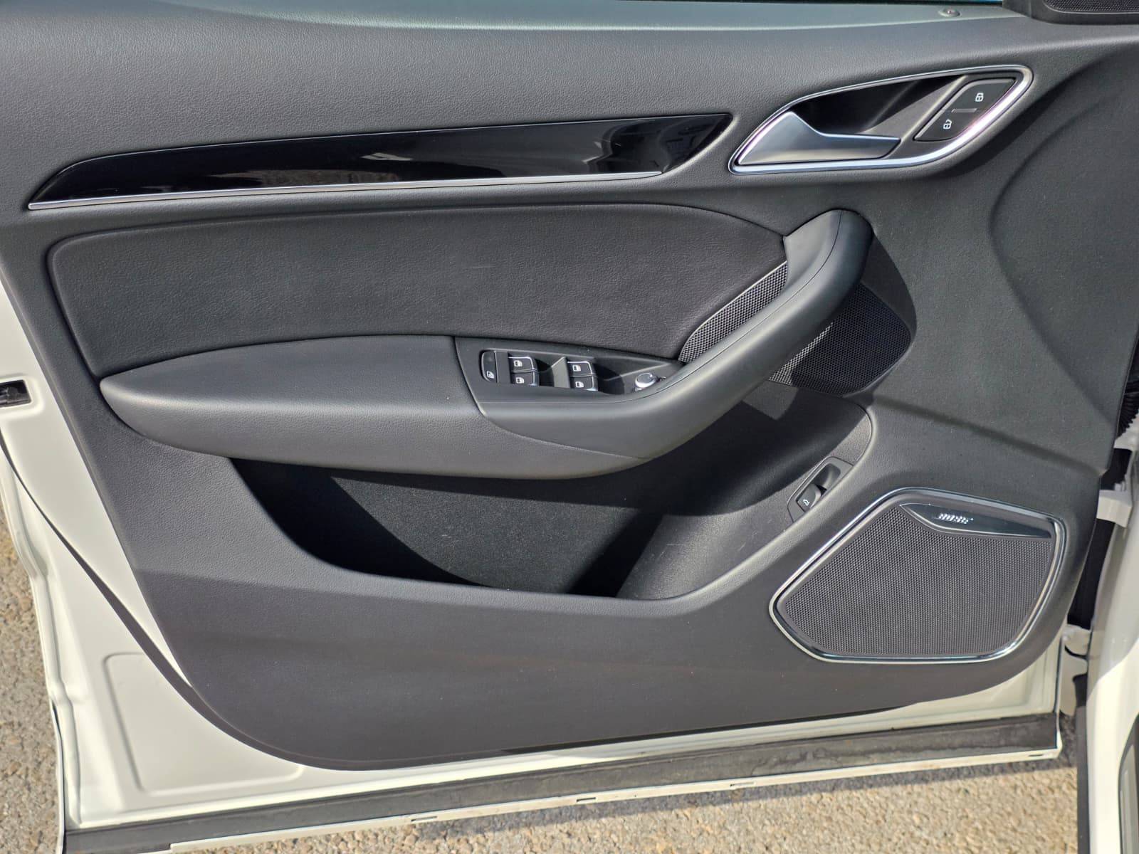 /akmautomotiveltd/2018-Audi-Q3-5849044944299313.jpg