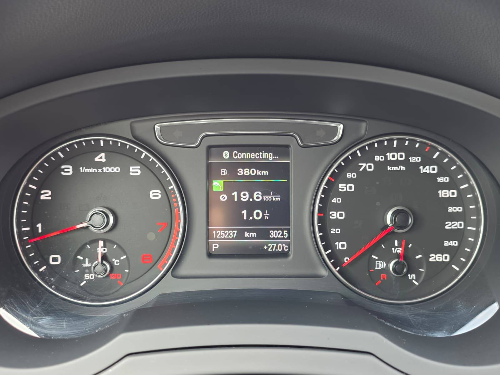 /akmautomotiveltd/2018-Audi-Q3-7939358546438622.jpg