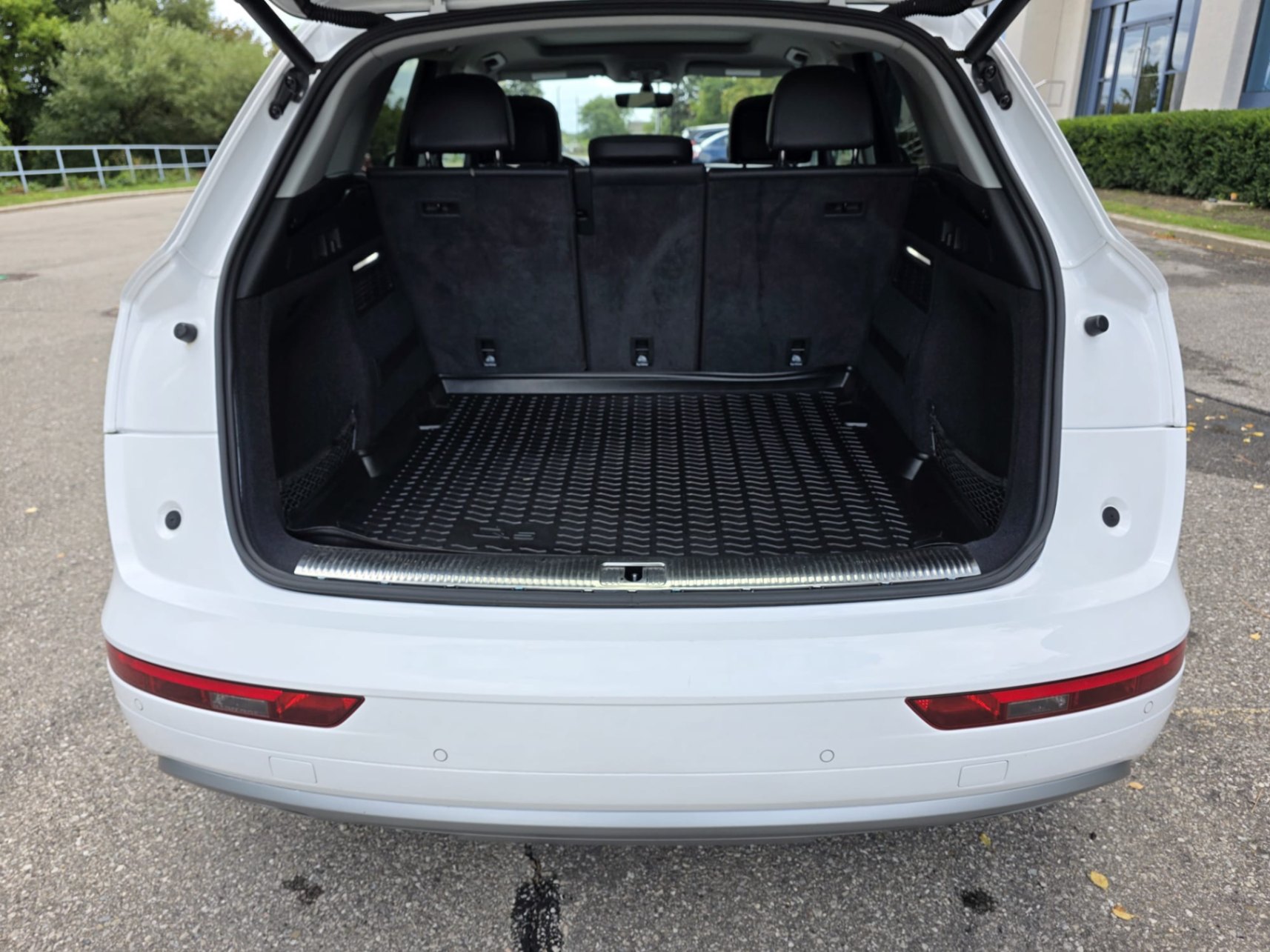 /akmautomotiveltd/2018-Audi-Q5-0488810797545014.jpg