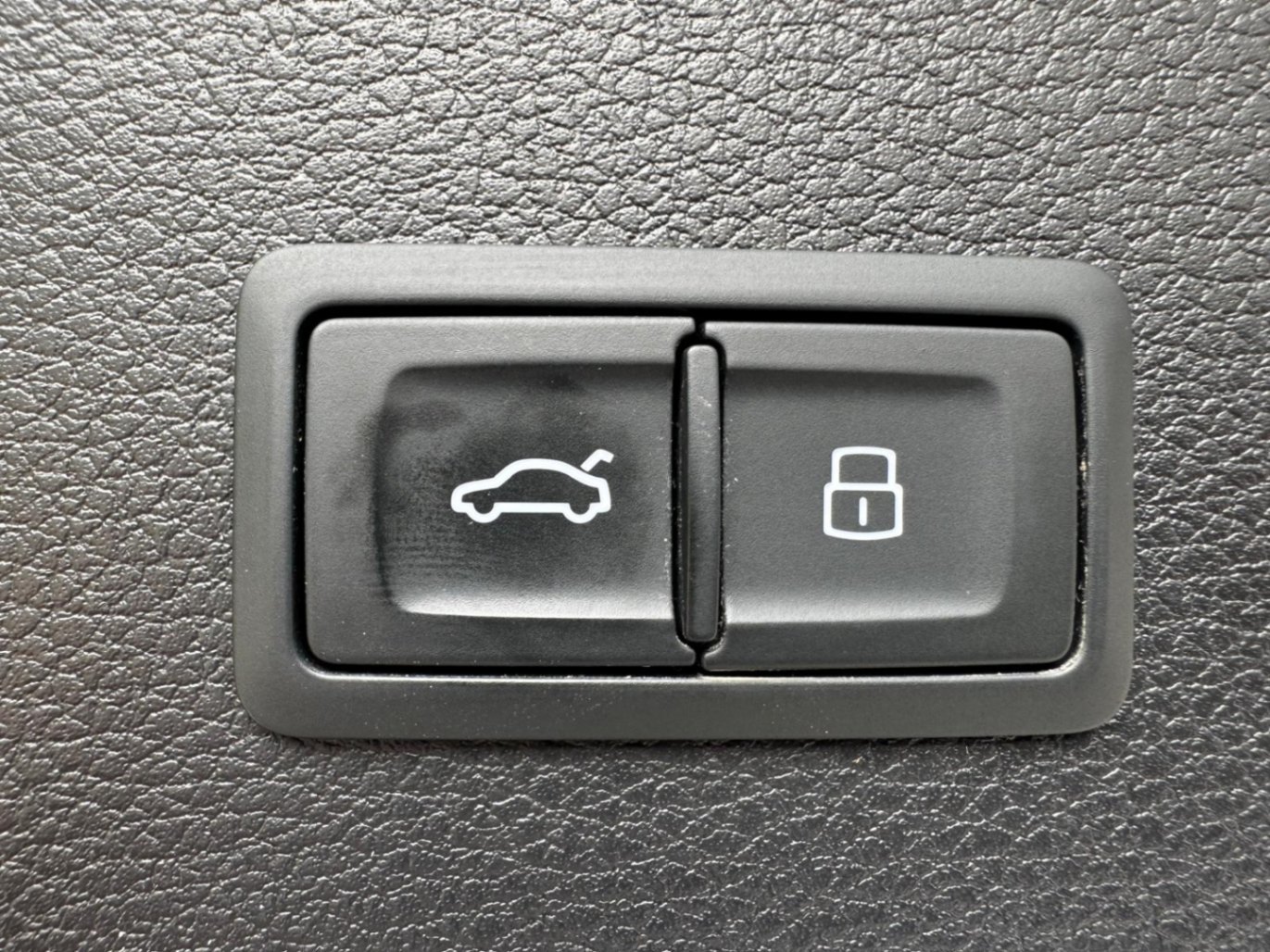 /akmautomotiveltd/2018-Audi-Q5-9570991806956184.jpg