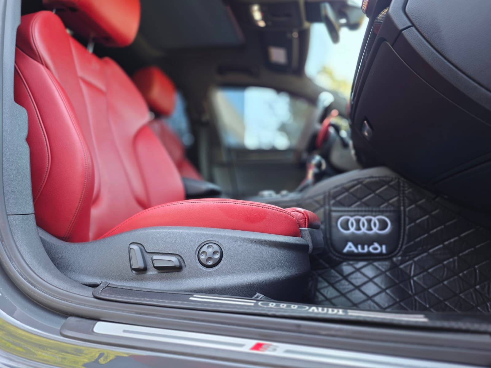 /akmautomotiveltd/2018-Audi-S3-45762302881996275.jpg