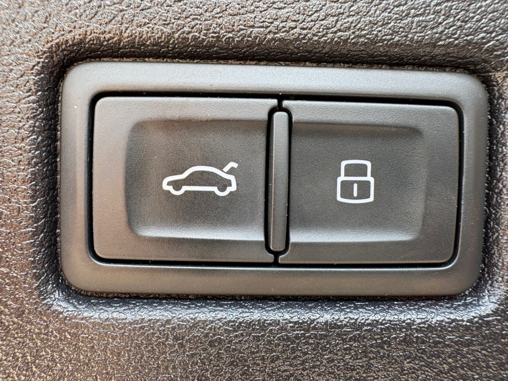 /akmautomotiveltd/2018-Audi-S5Sportback-10284311602451379.jpg