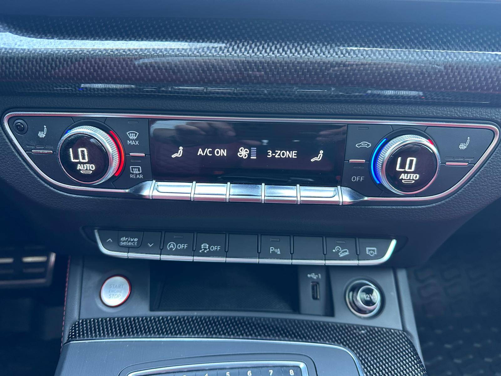 /akmautomotiveltd/2018-Audi-SQ5-12275277358649372.jpg