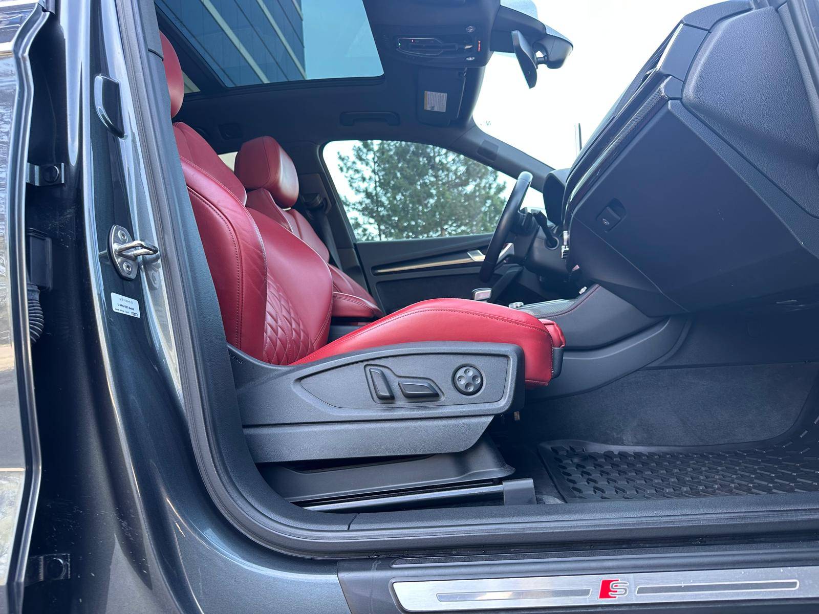 /akmautomotiveltd/2018-Audi-SQ5-7794635029575918.jpg