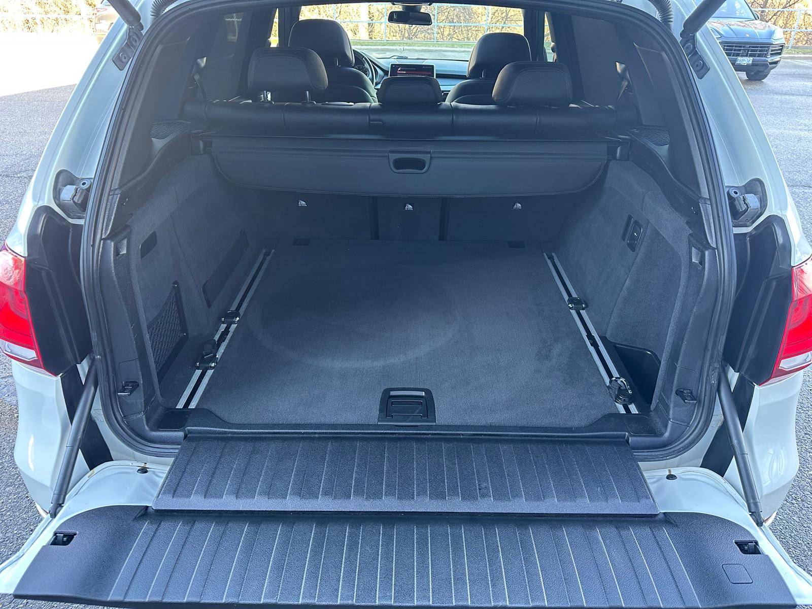 /akmautomotiveltd/2018-BMW-X5-38287972323103525.jpg