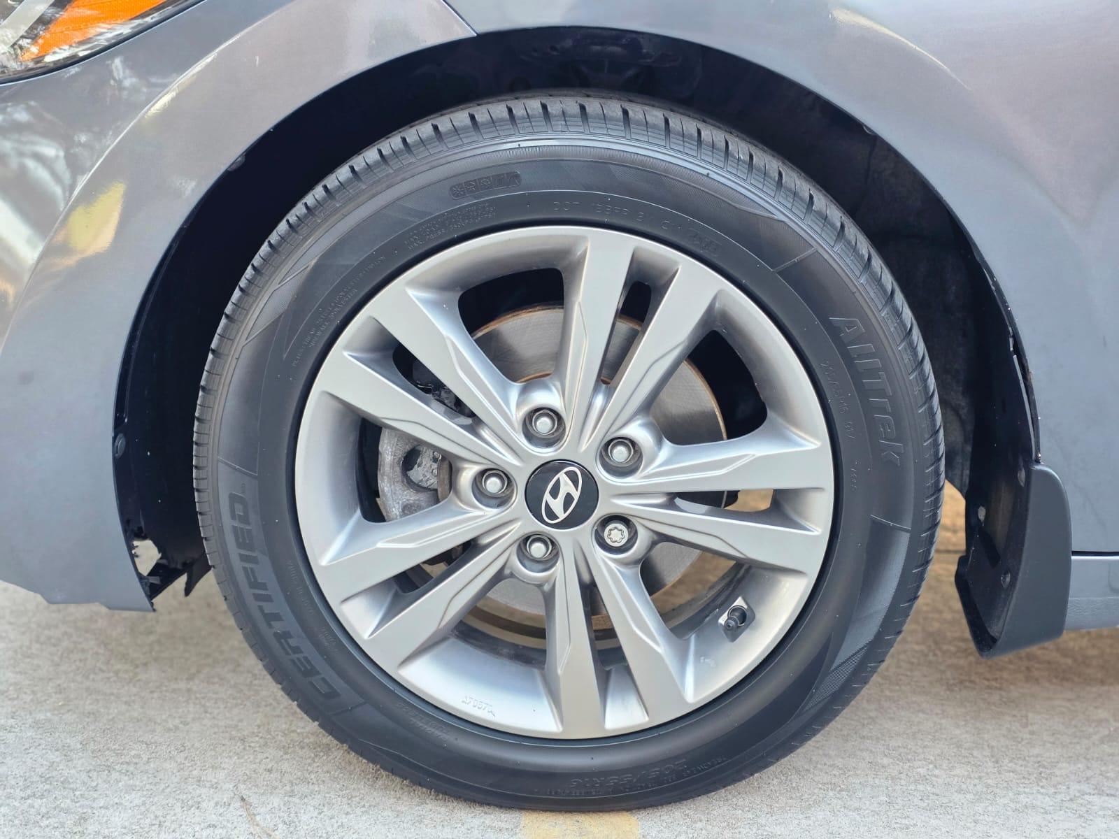 /akmautomotiveltd/2018-Hyundai-Elantra-595371358571325.jpg