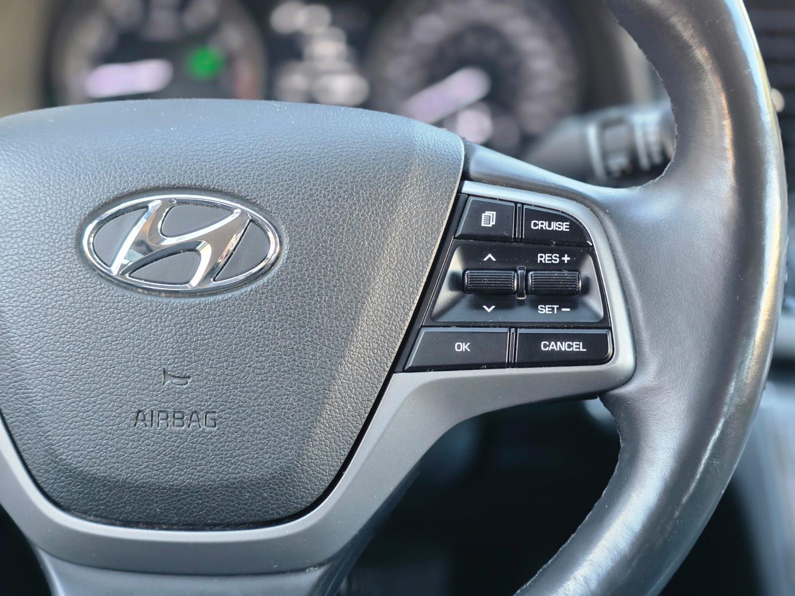 /akmautomotiveltd/2018-Hyundai-Elantra-8262718637862536.jpg
