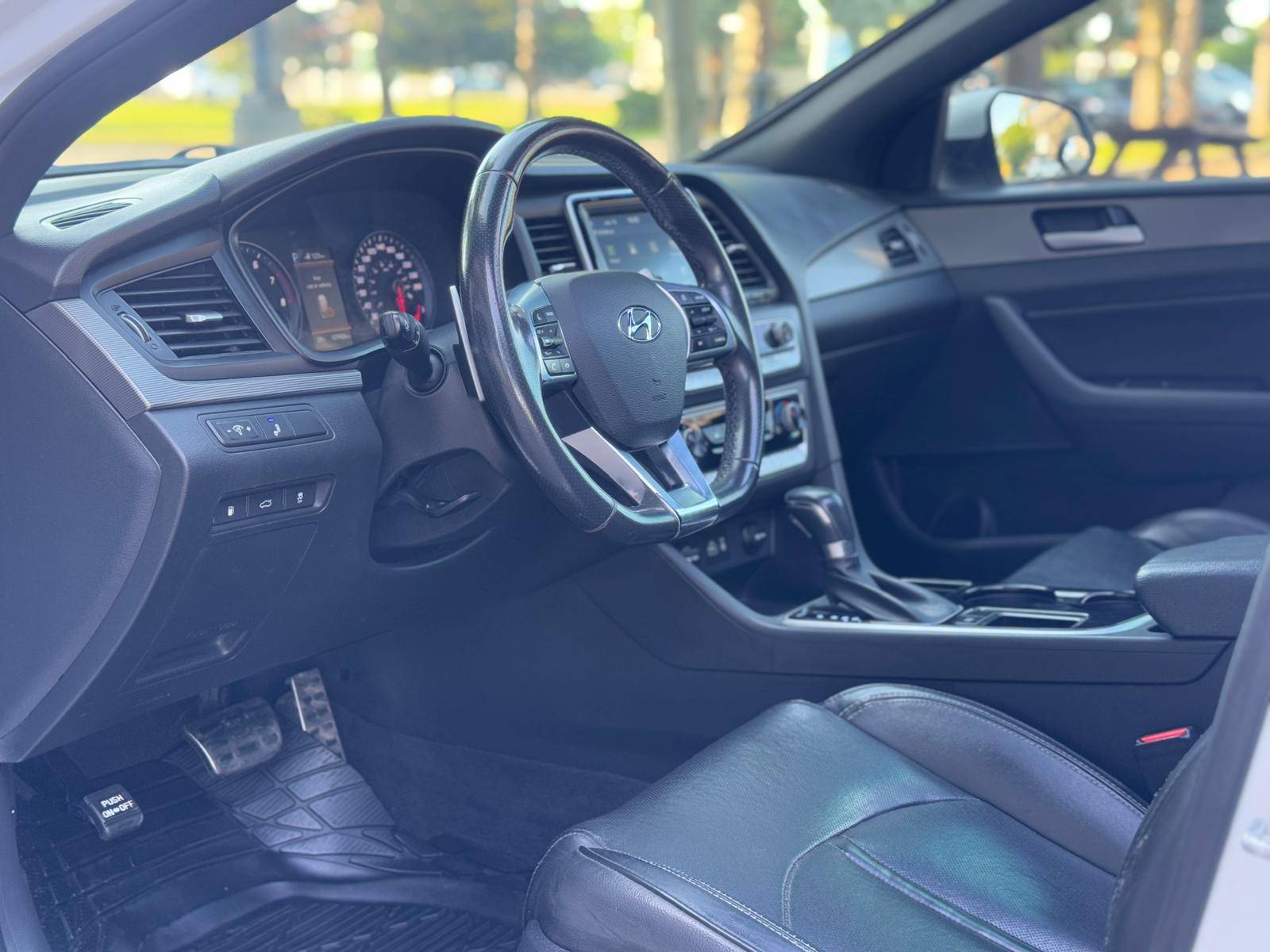 /akmautomotiveltd/2018-Hyundai-Sonata-005816085311137753.jpg