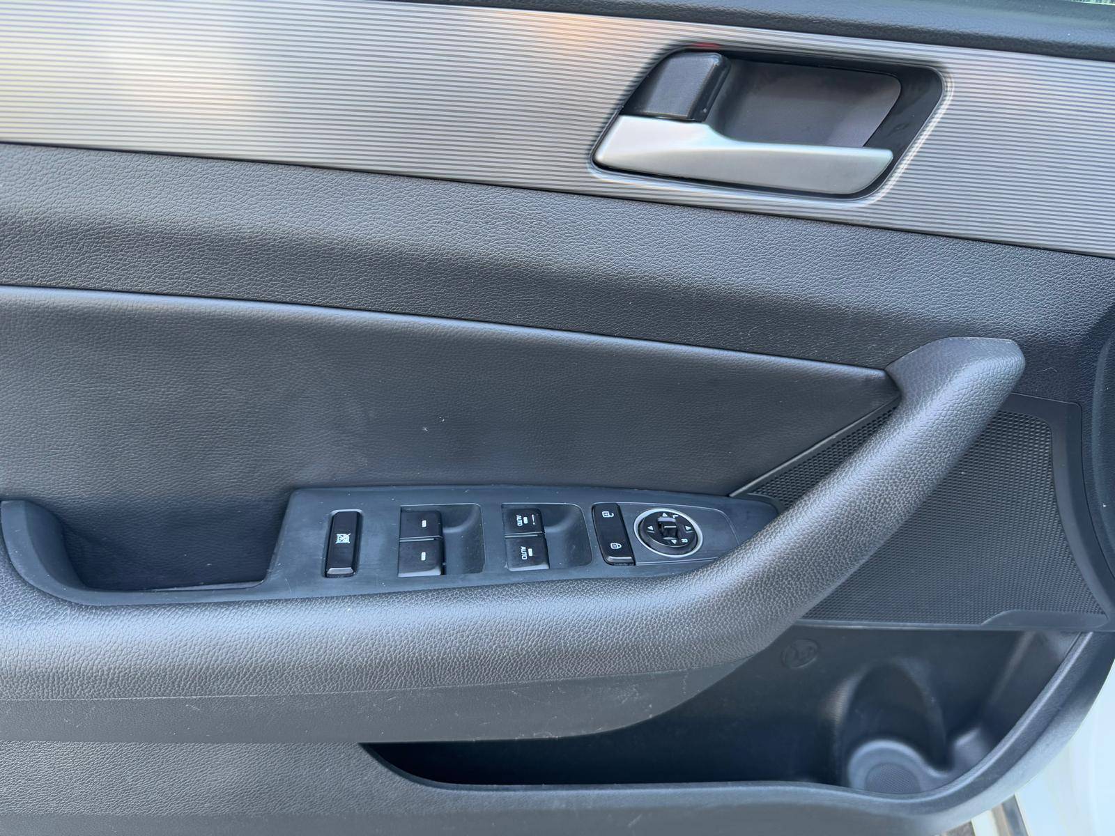 /akmautomotiveltd/2018-Hyundai-Sonata-154723198175736.jpg