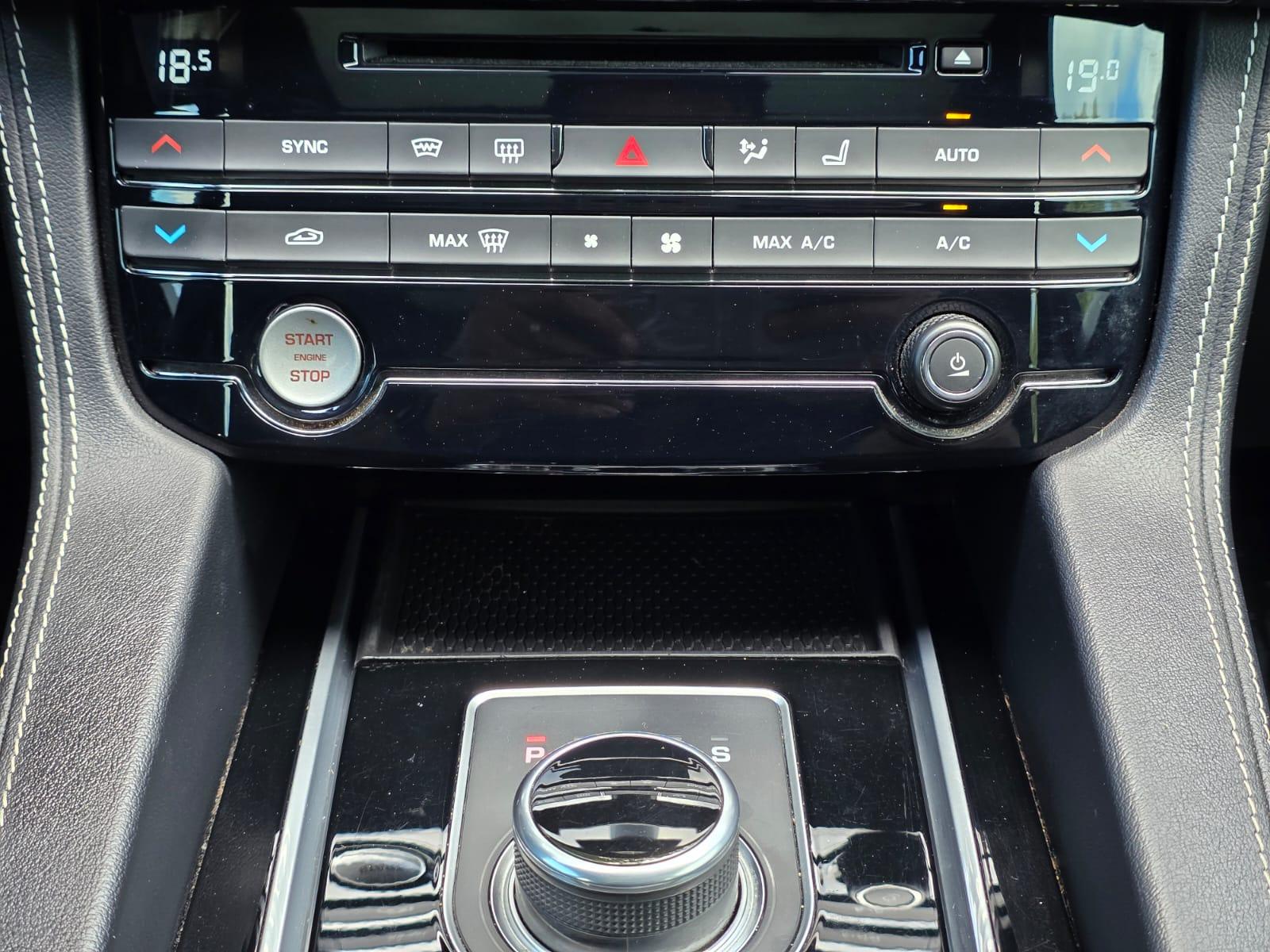 /akmautomotiveltd/2018-Jaguar-F-PACE-8344108828408396.jpg