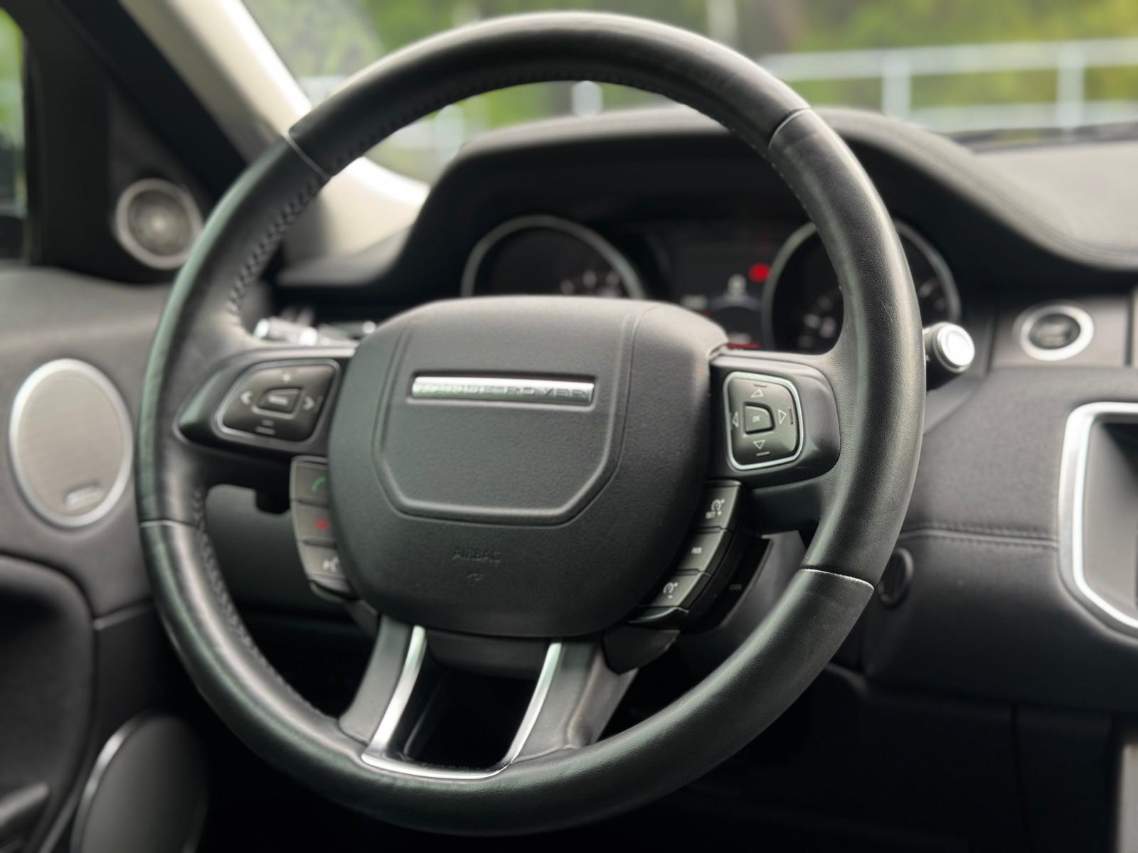 /akmautomotiveltd/2018-LandRover-RangeRover-38295090196545.jpg