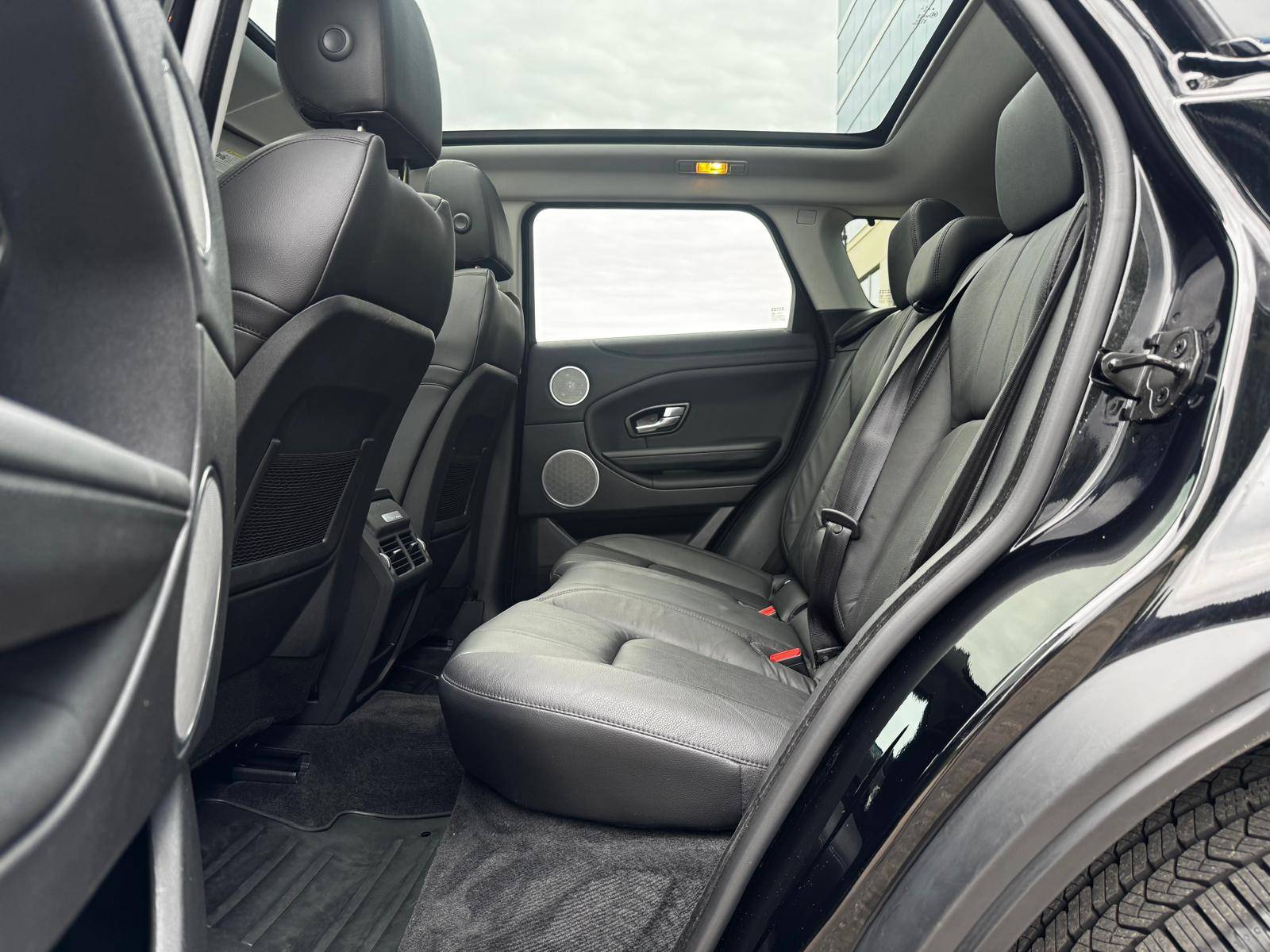 /akmautomotiveltd/2018-LandRover-RangeRover-6938601559058566.jpg