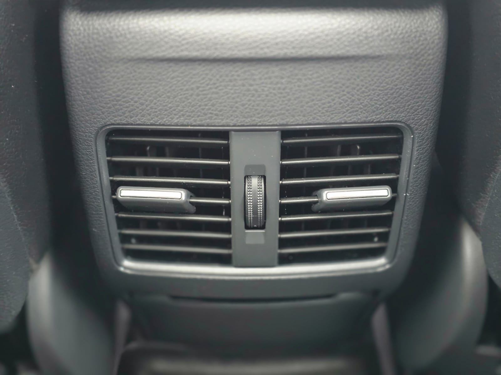 /akmautomotiveltd/2018-Mercedes-Benz-CLA-Class-018730893411016192.jpg
