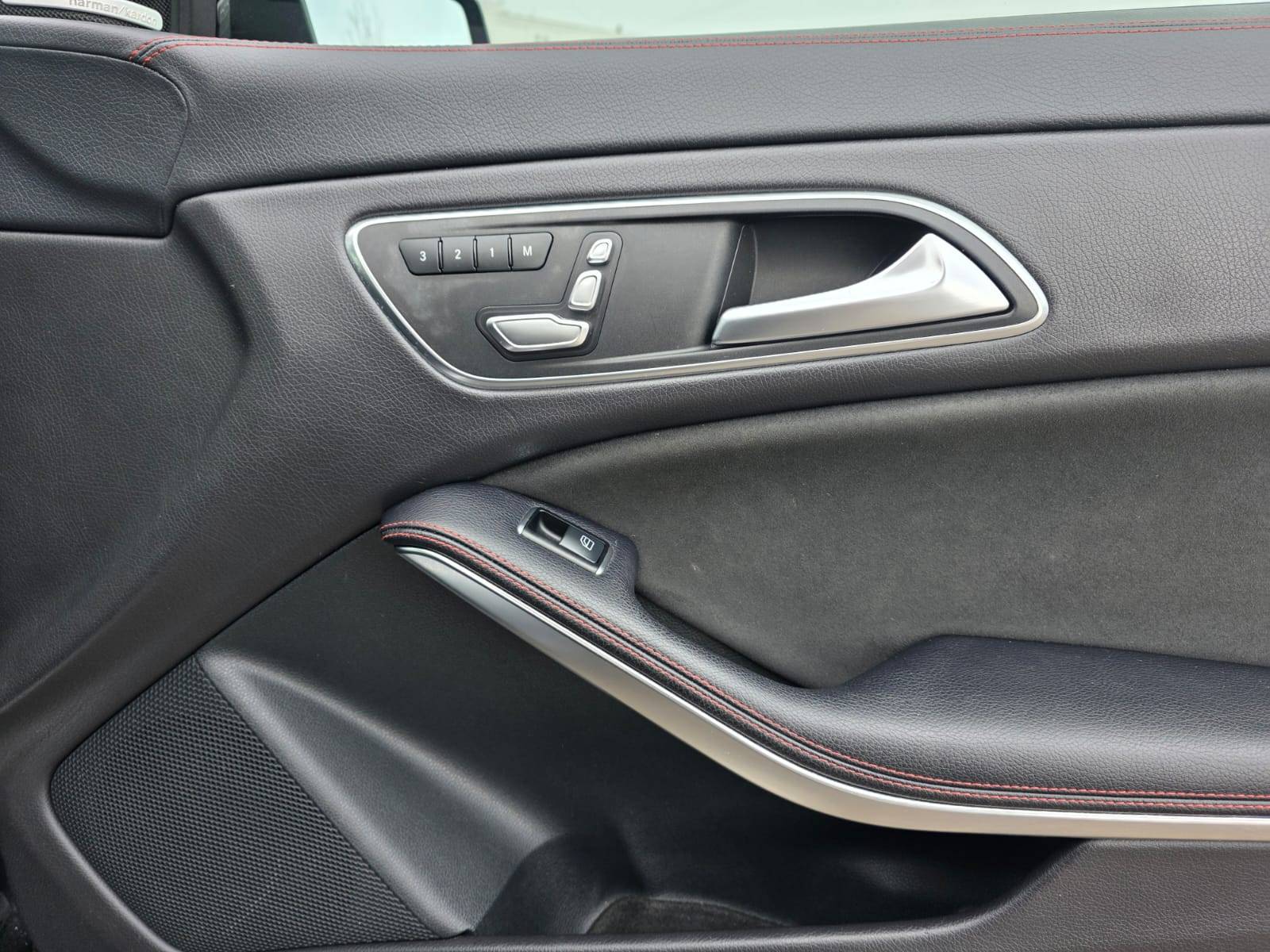 /akmautomotiveltd/2018-Mercedes-Benz-CLA-Class-09797491755233456.jpg